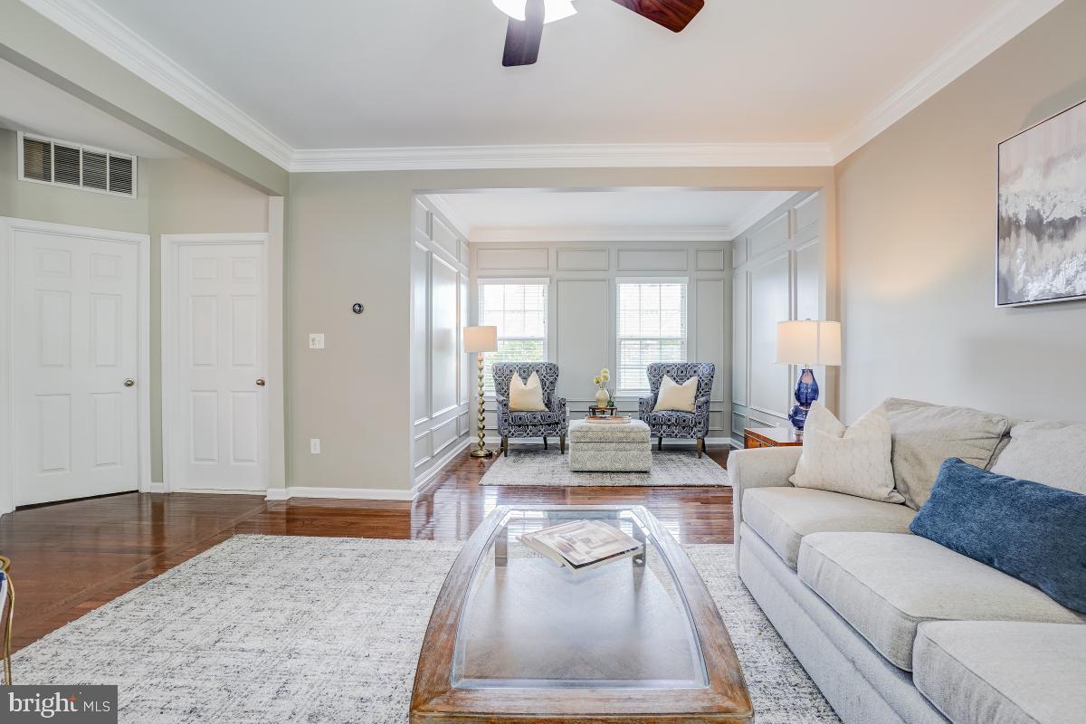 HUNTERS RIDGE - Residential