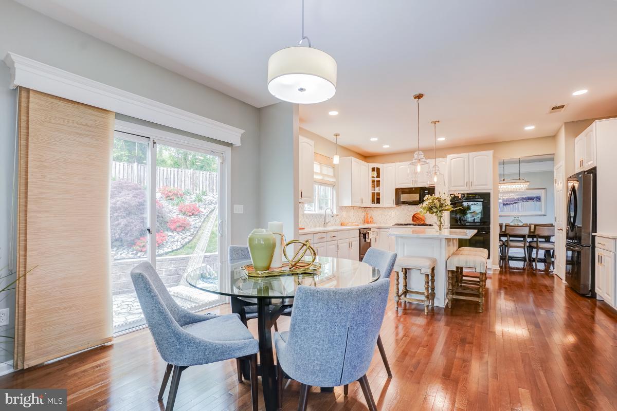 HUNTERS RIDGE - Residential