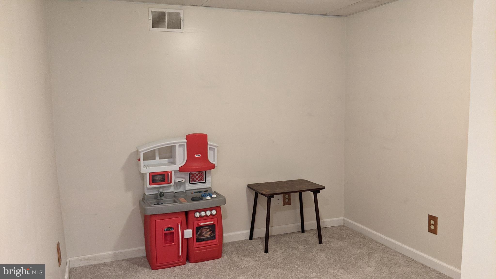 KUCZINSKI PROPERTY - Residential