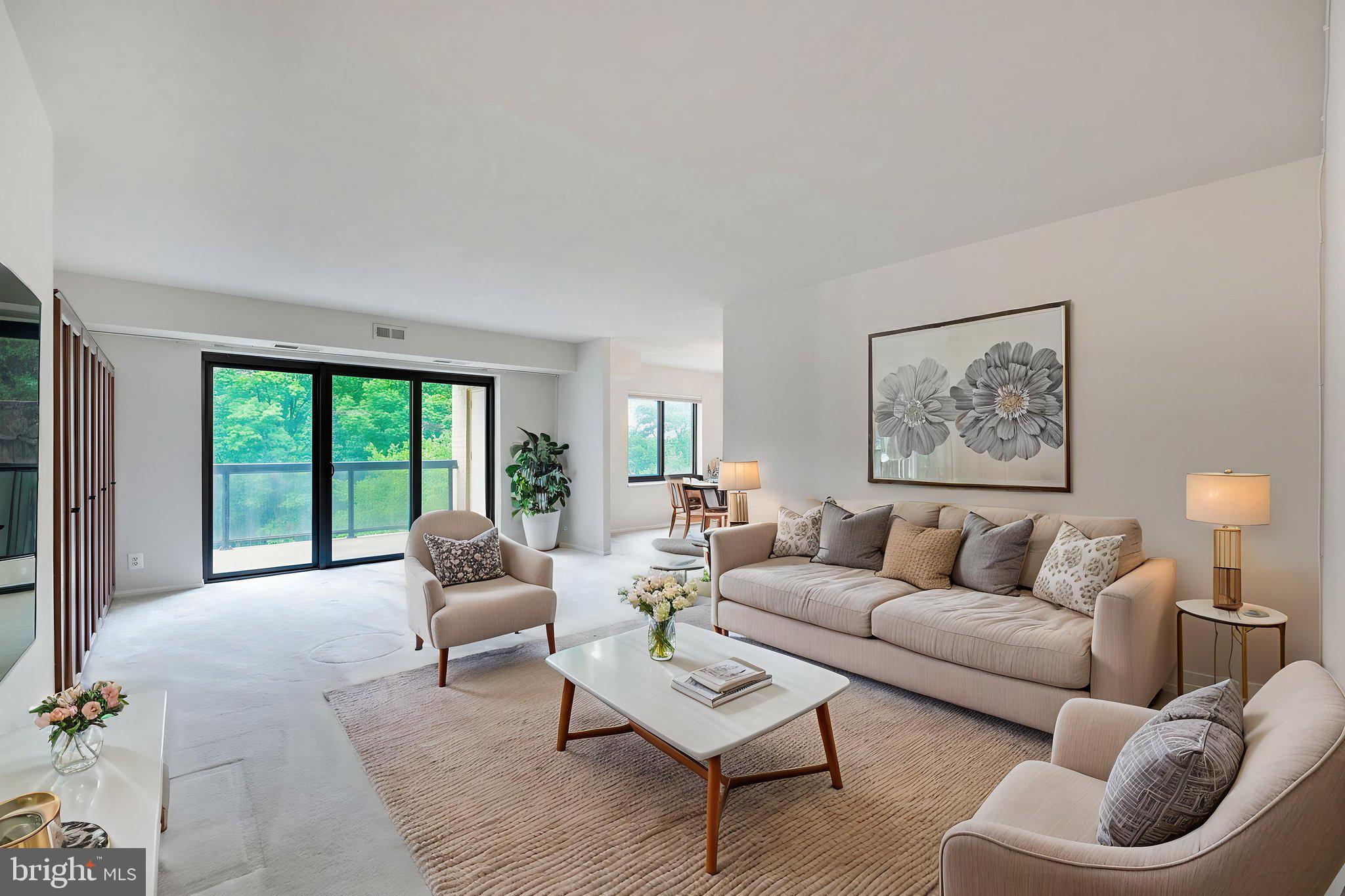 307 YOAKUM PARKWAY 512