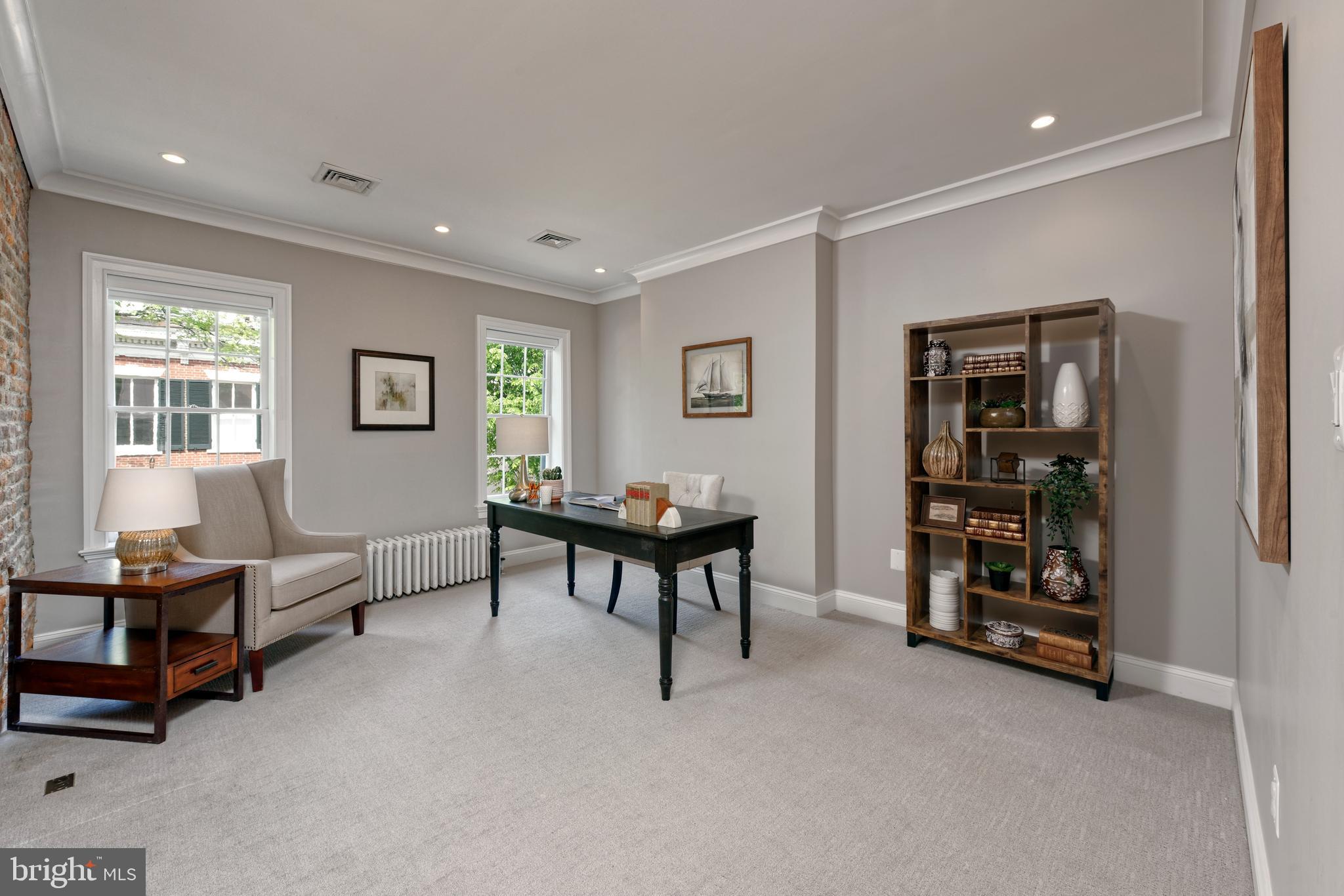 OLD TOWN ALEXANDRIA - Residential