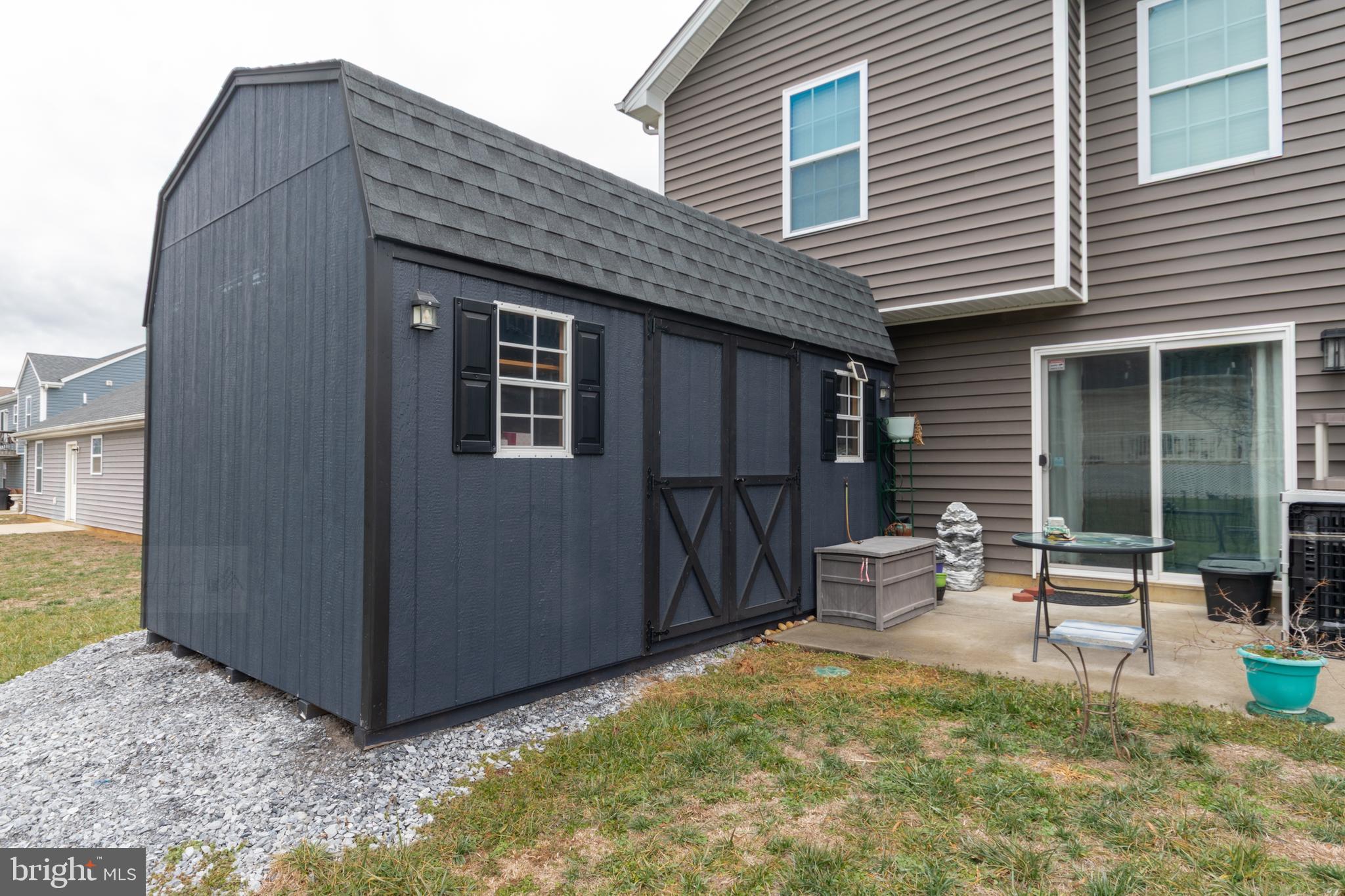 CRESTFIELD - Residential