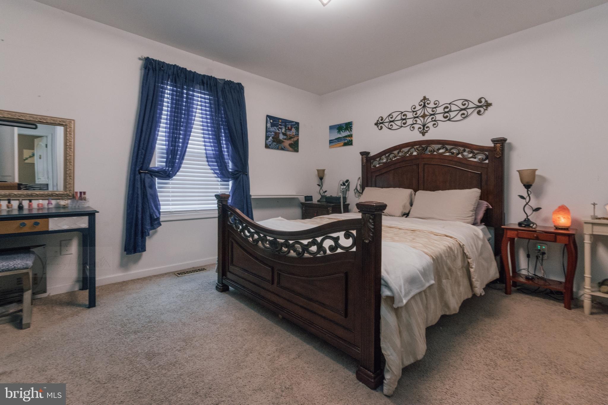 CRESTFIELD - Residential