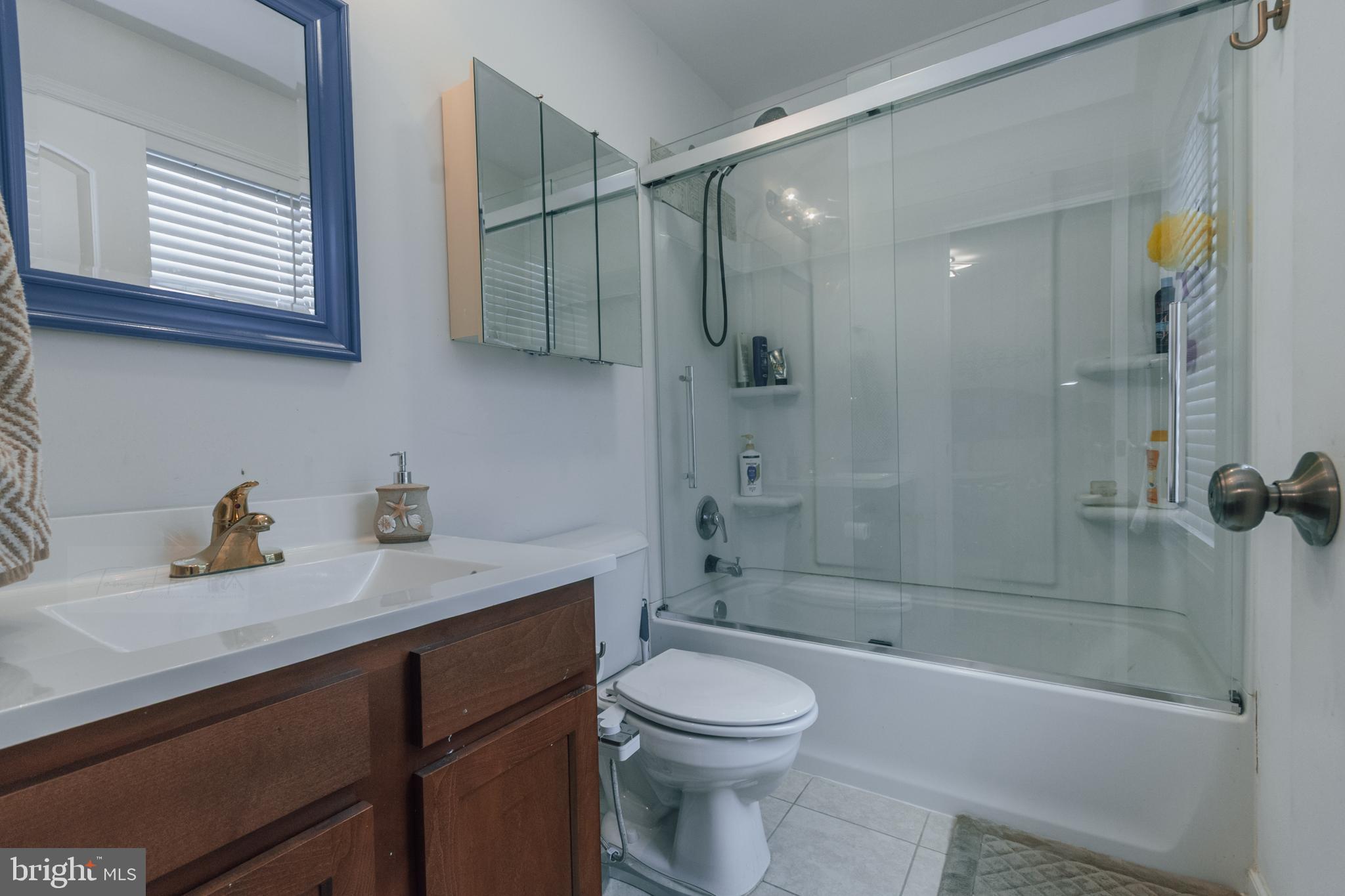 CRESTFIELD - Residential