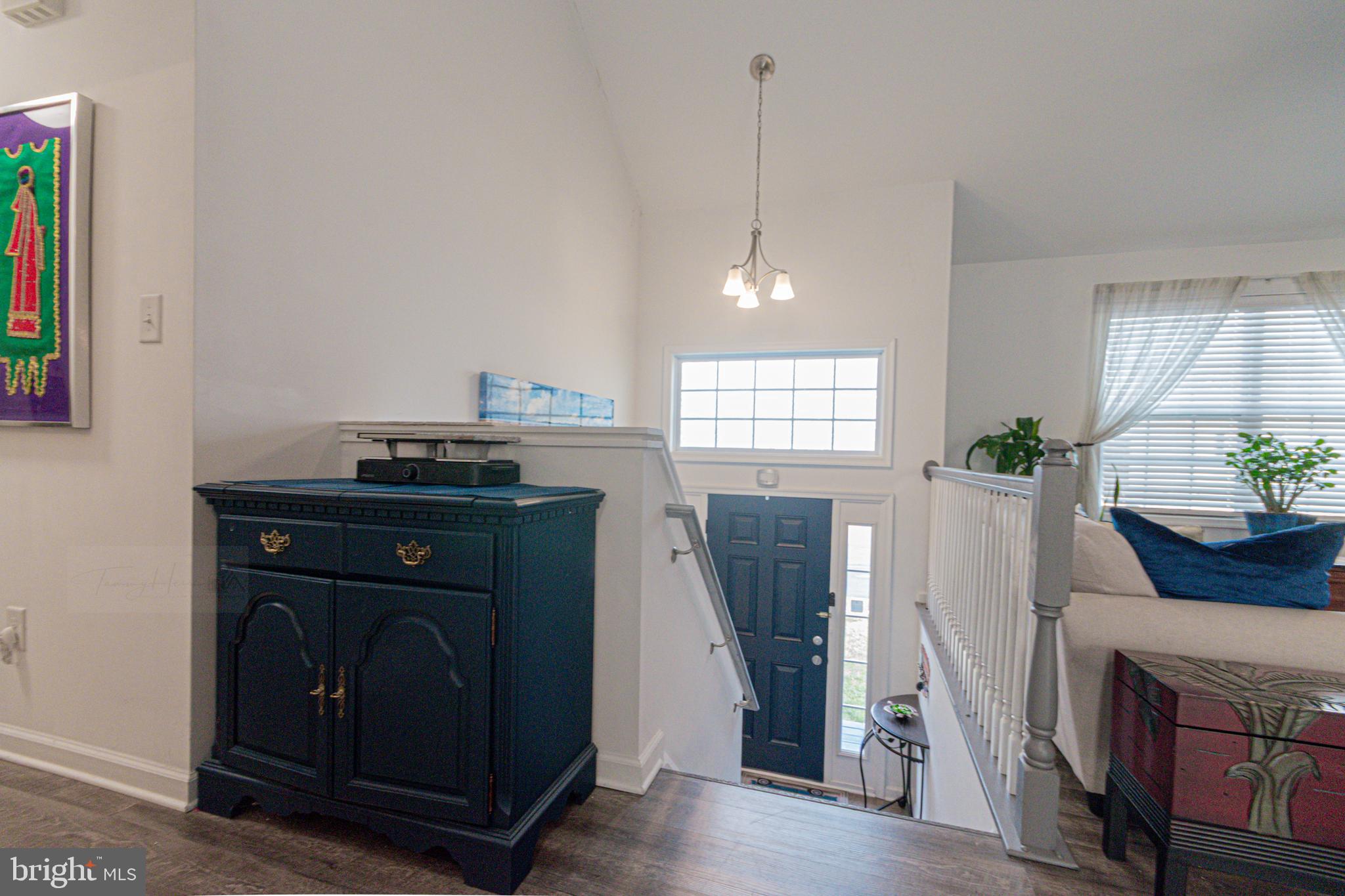 CRESTFIELD - Residential