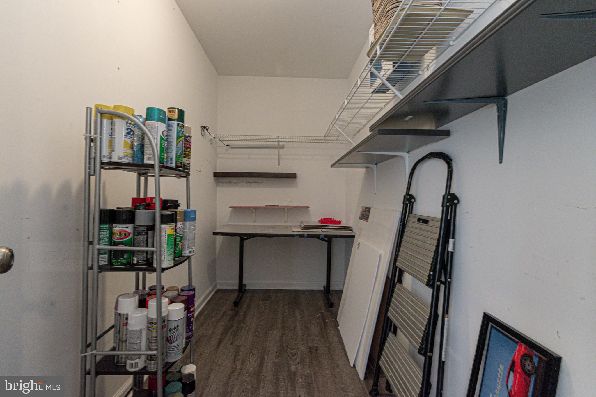 CRESTFIELD - Residential