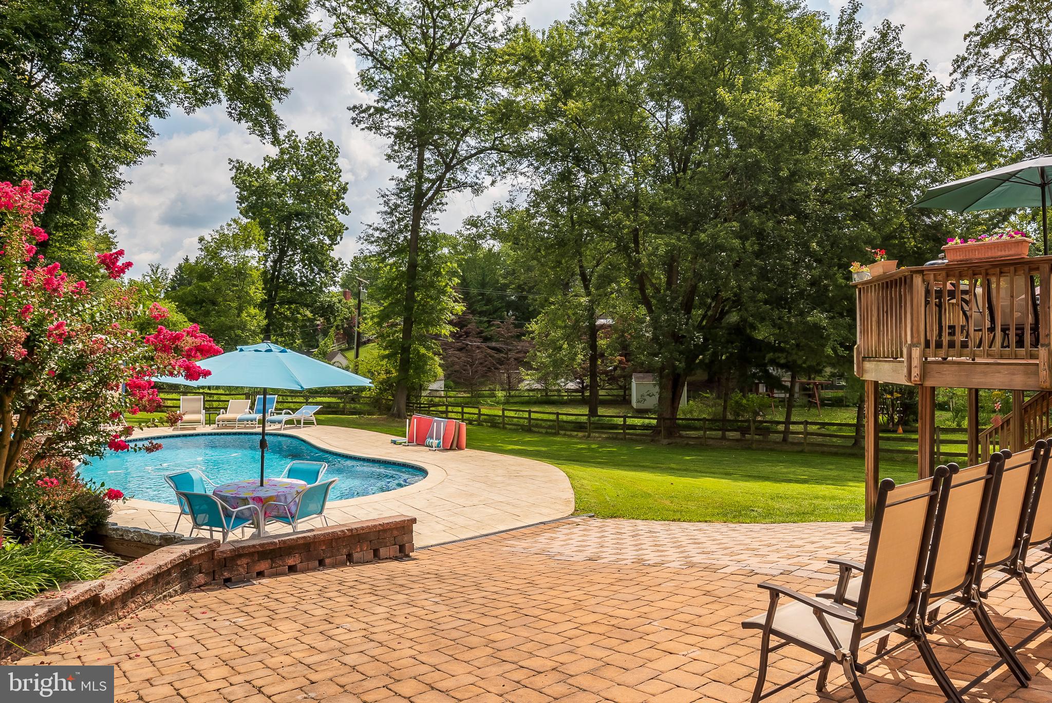 VALLEY MEDE - Residential