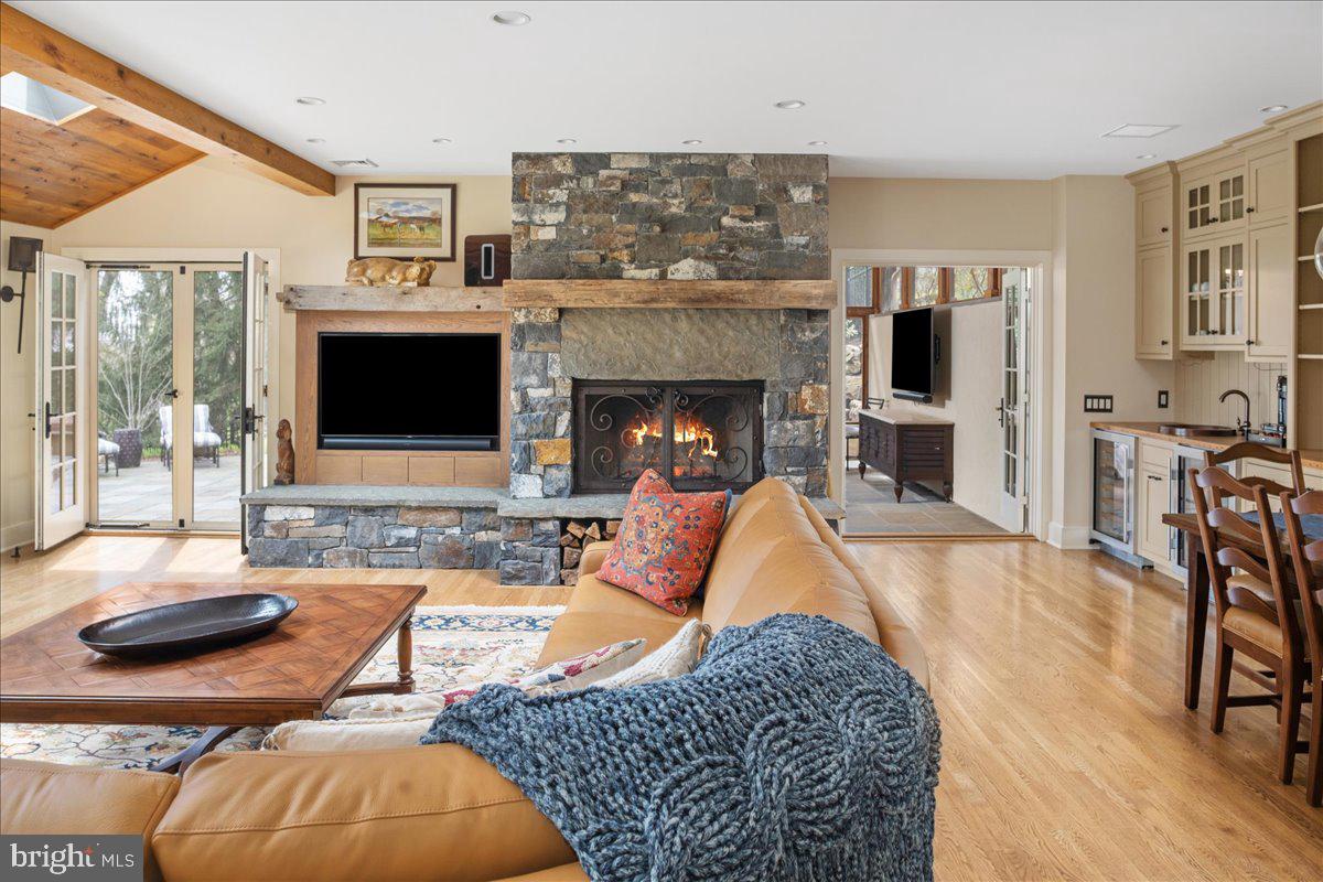 DOYLESTOWN BORO - Residential