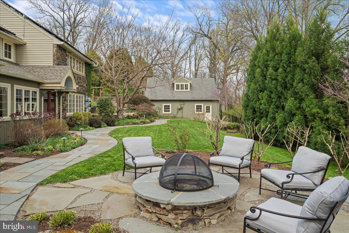 DOYLESTOWN BORO - Residential