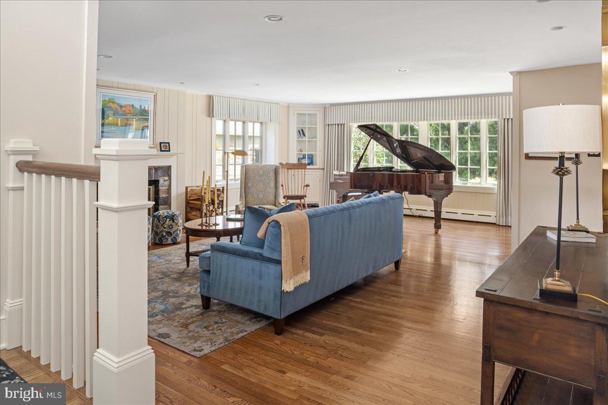 DOYLESTOWN BORO - Residential