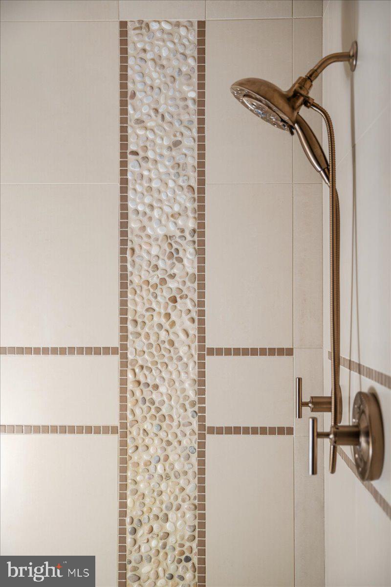 DOYLESTOWN BORO - Residential