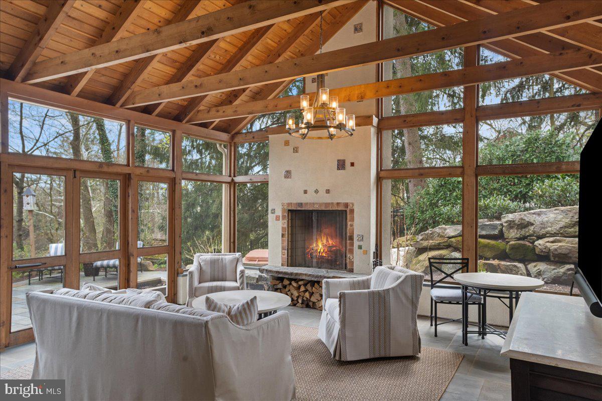 DOYLESTOWN BORO - Residential