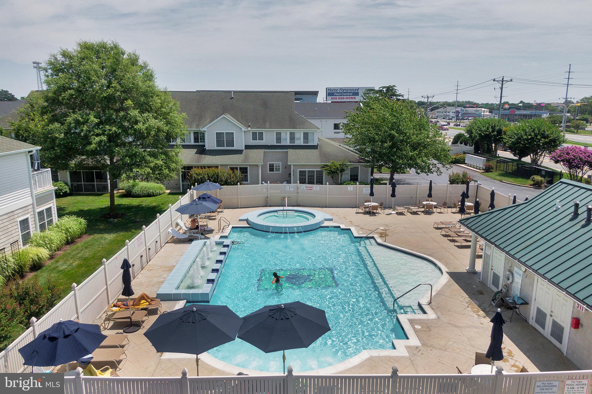 THE TIDES - Residential