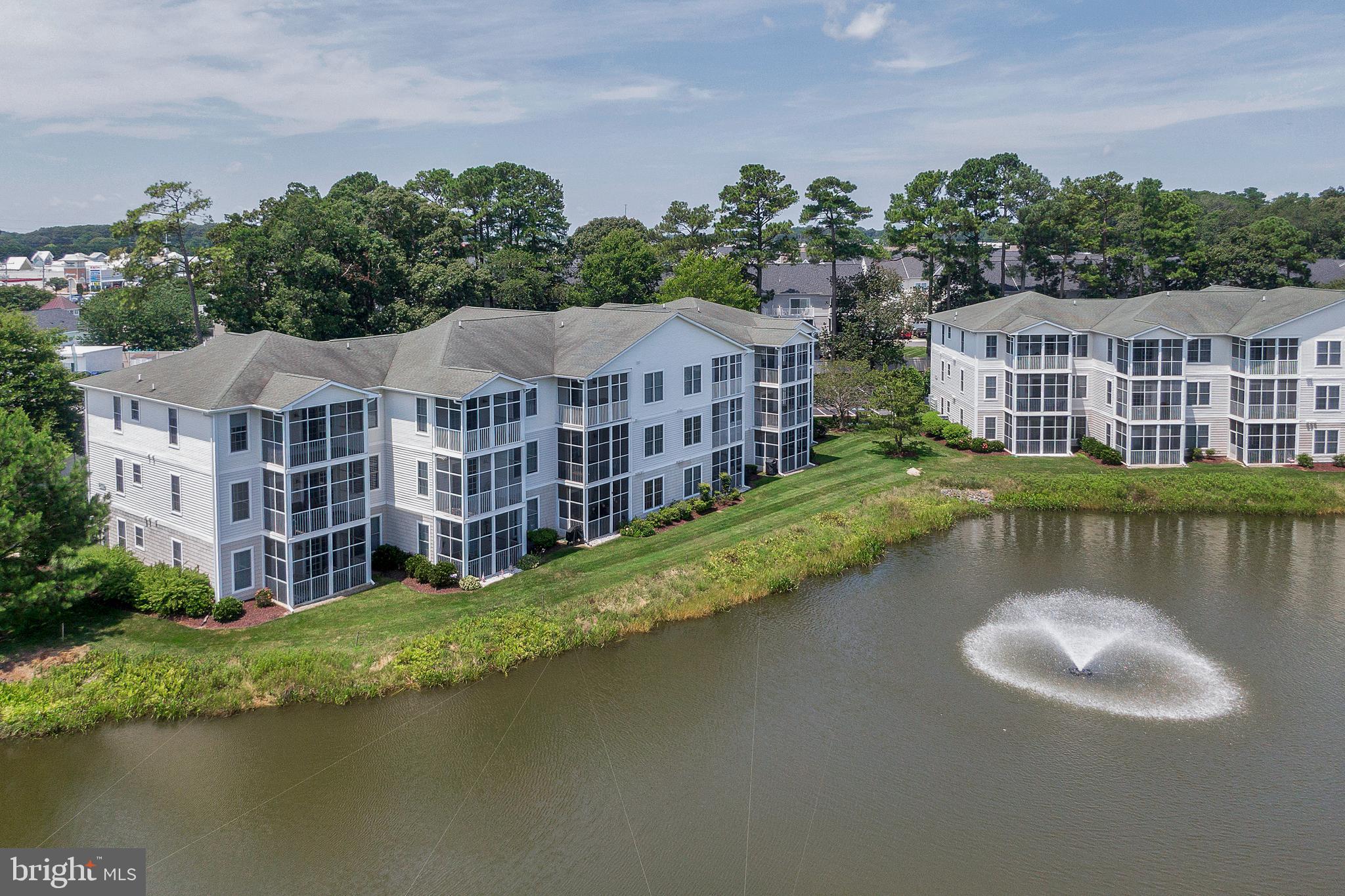 THE TIDES - Residential