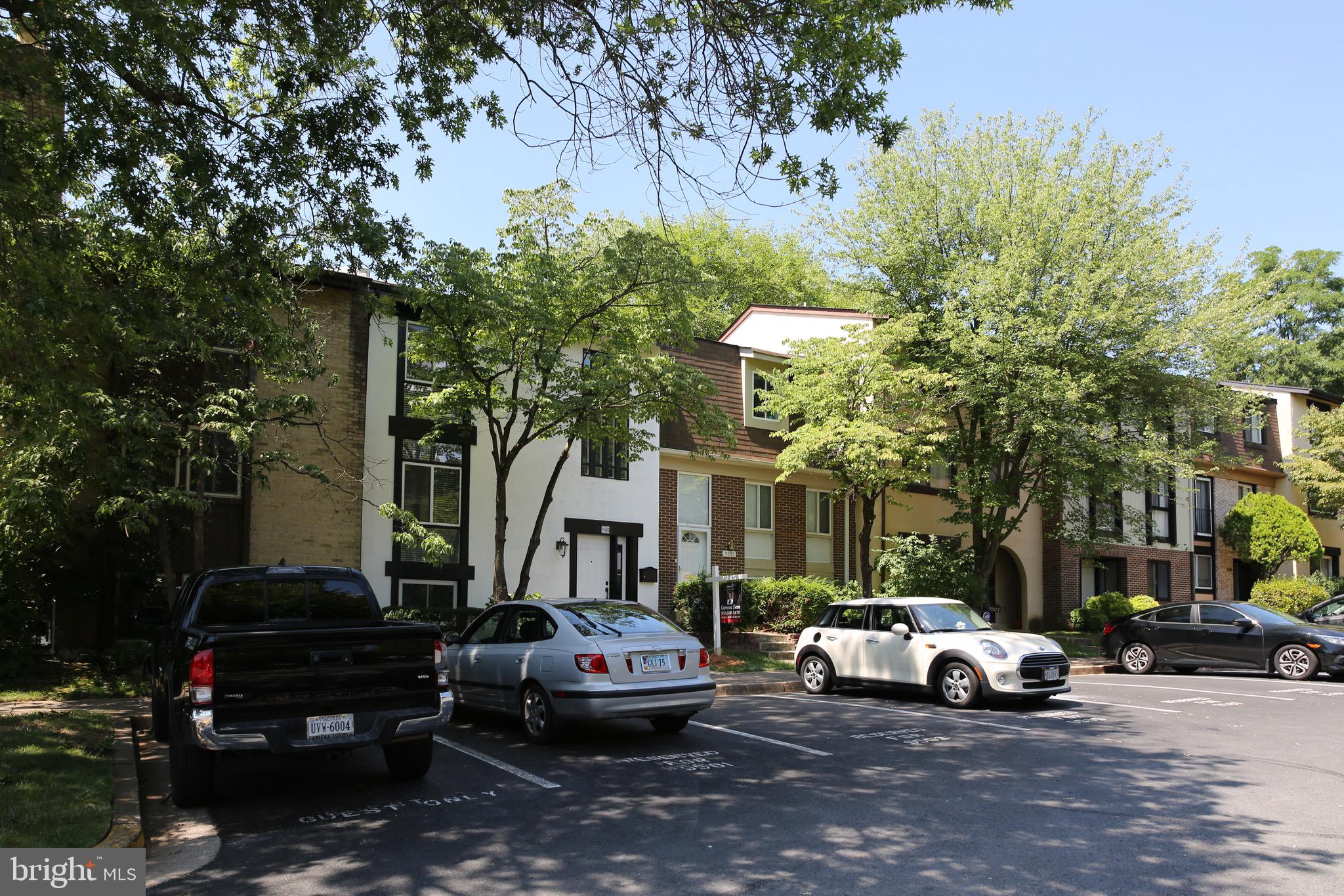 BLAKEVIEW - Residential