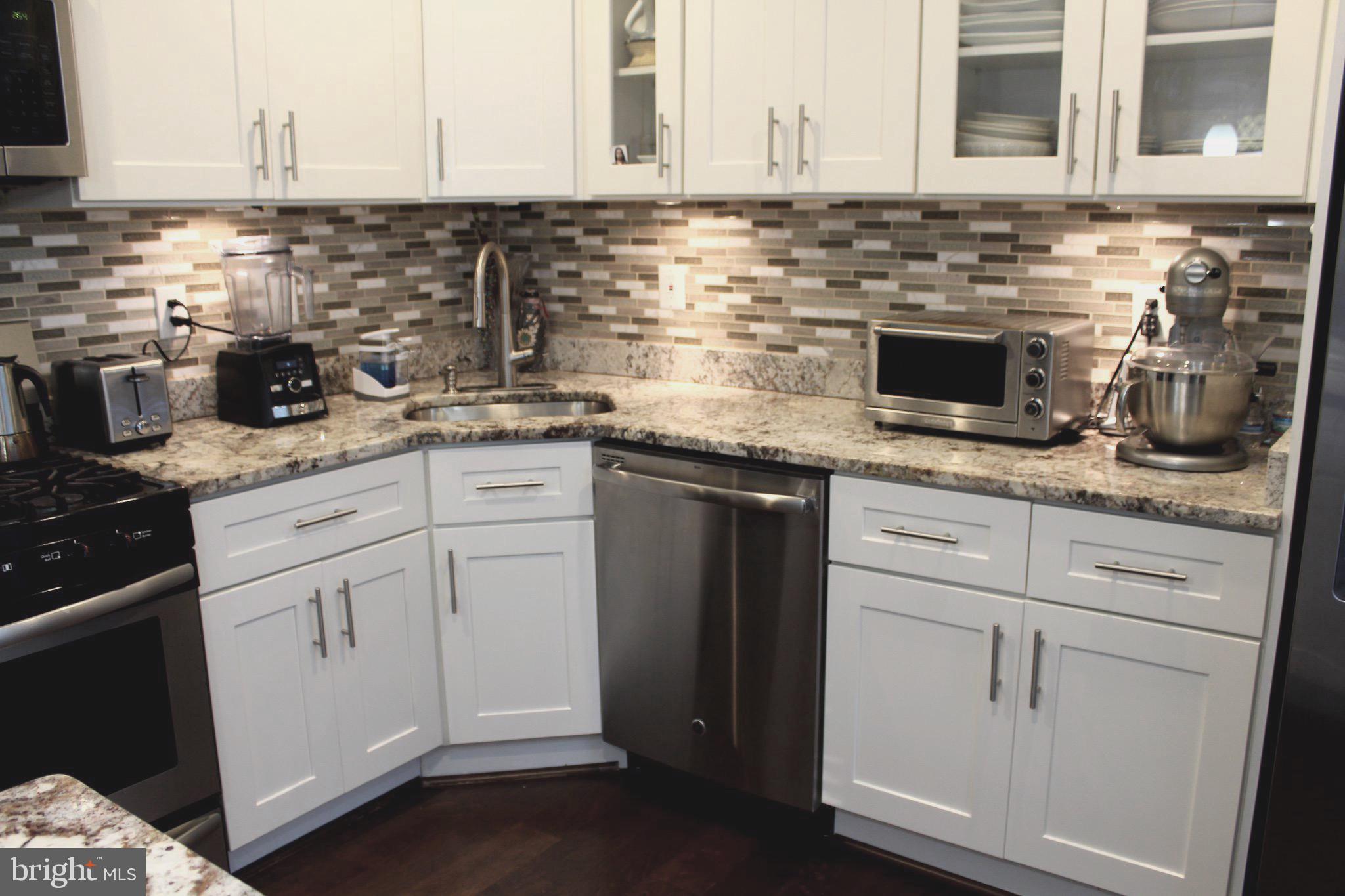 SHEPHERD HILLS - Residential Lease