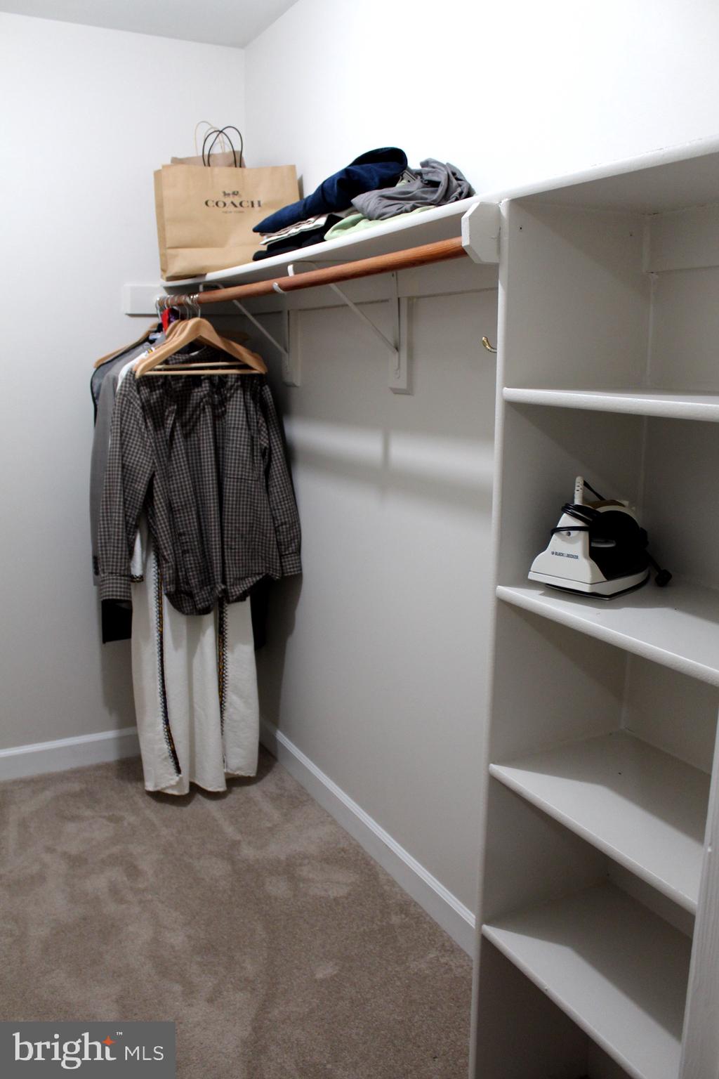 SHEPHERD HILLS - Residential Lease