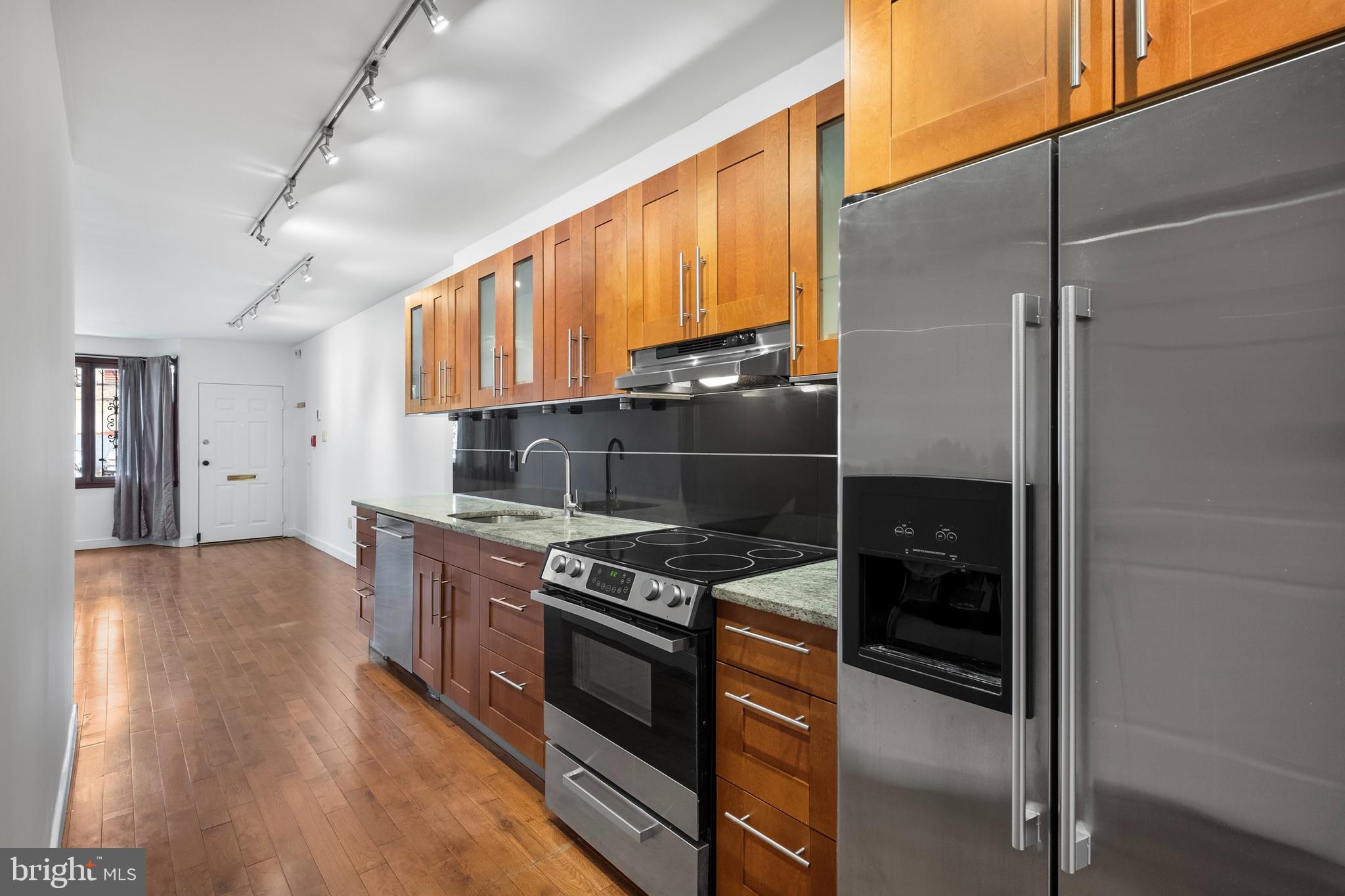 RITTENHOUSE SQUARE - Residential Lease