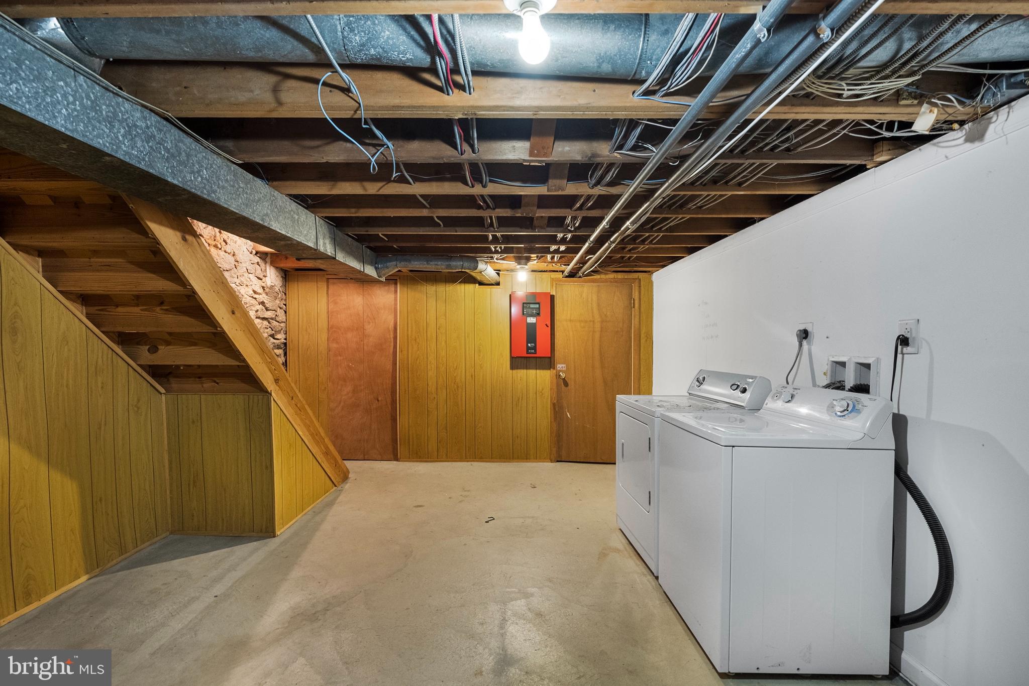 RITTENHOUSE SQUARE - Residential Lease