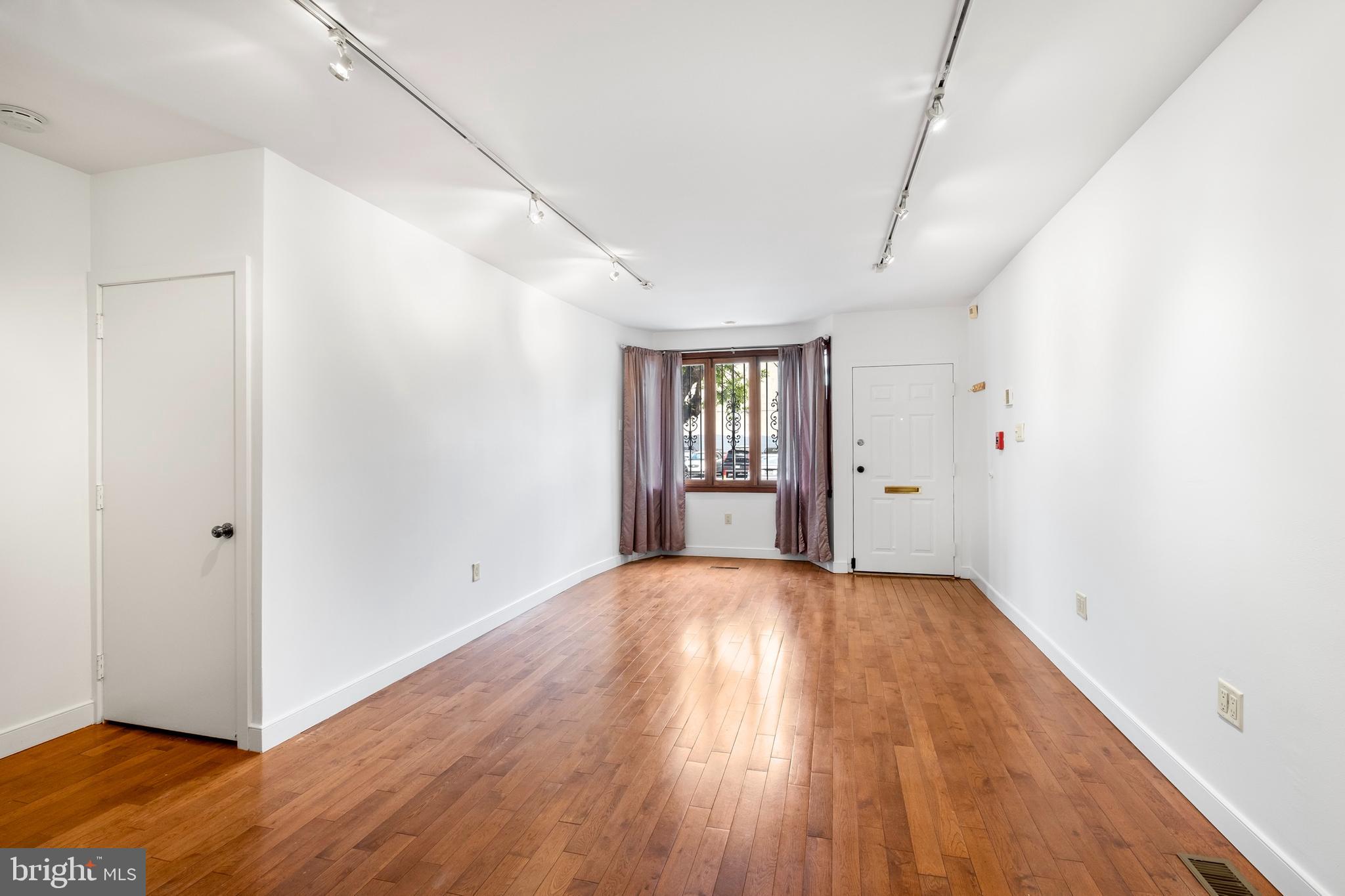 RITTENHOUSE SQUARE - Residential Lease
