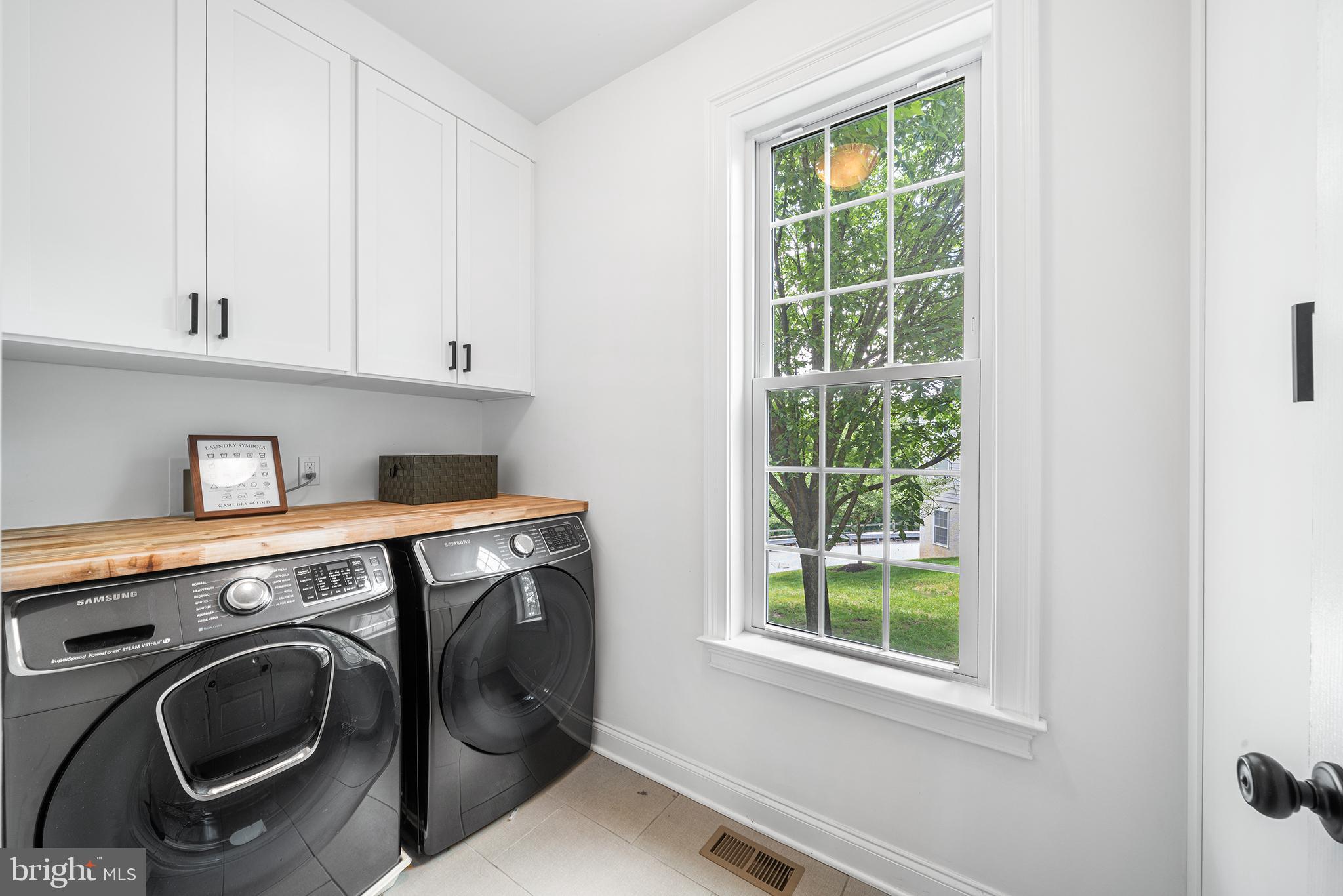 RAVENSCLIFF - Residential