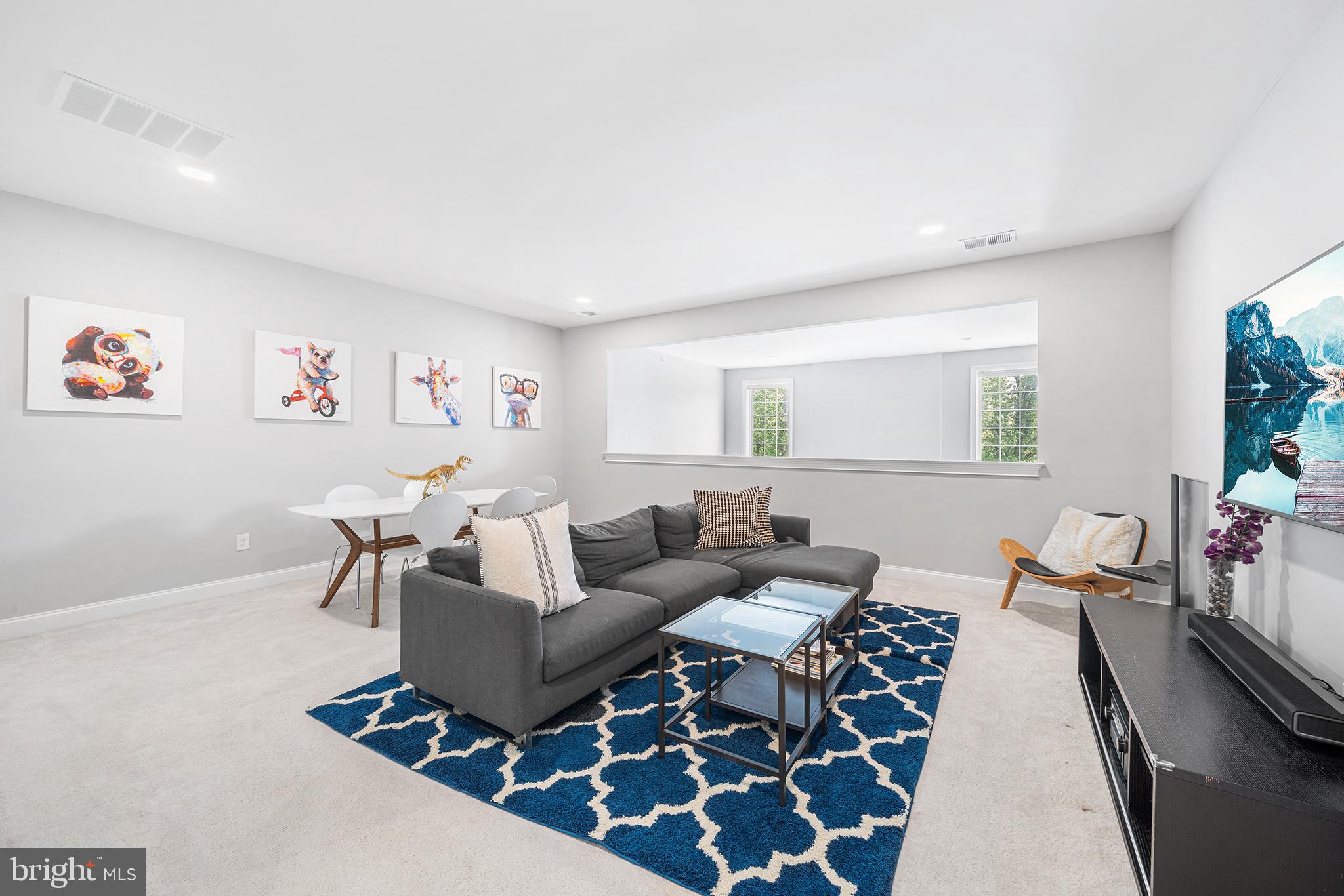 RAVENSCLIFF - Residential
