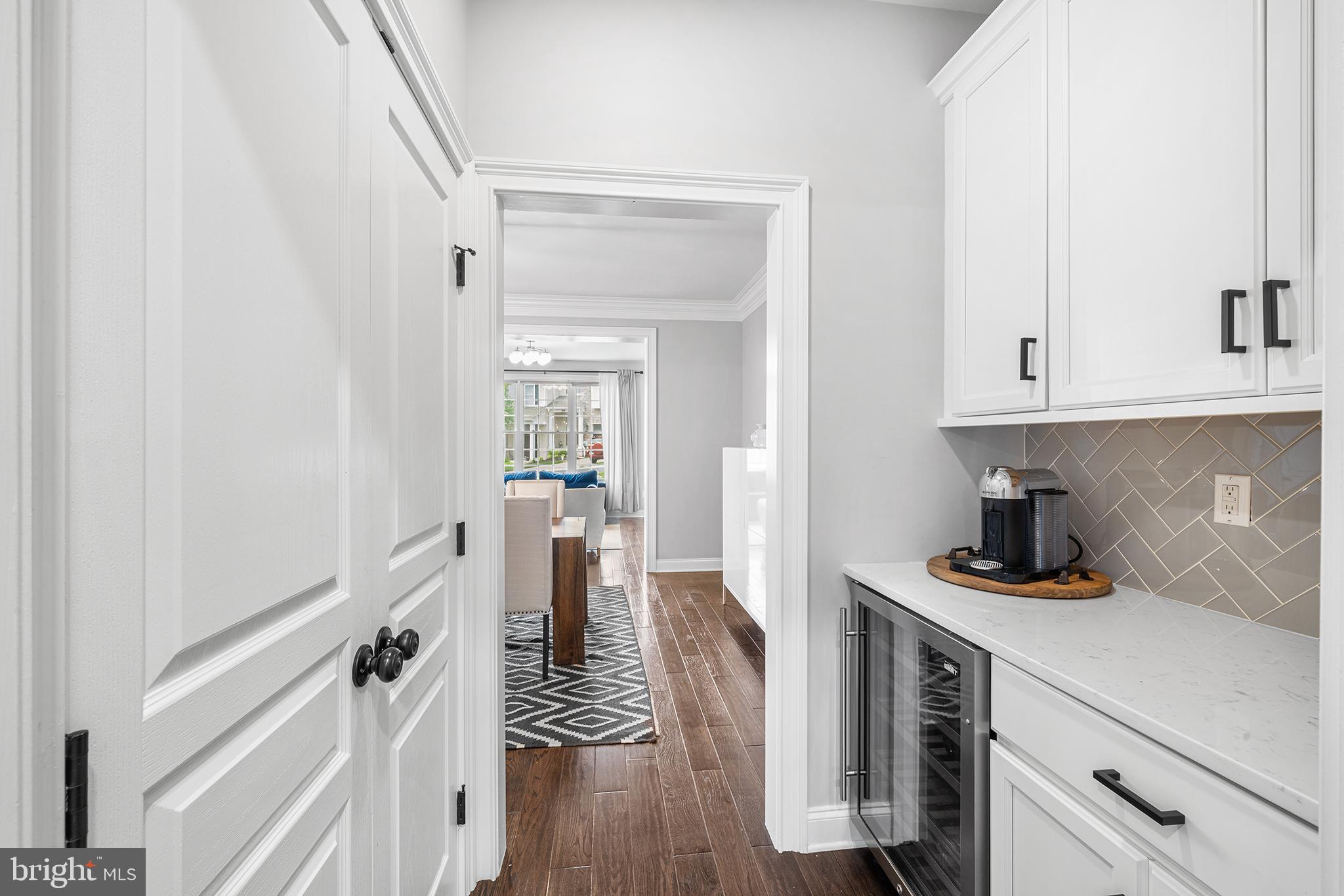 RAVENSCLIFF - Residential