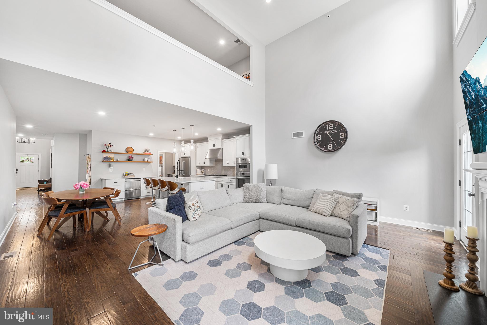 RAVENSCLIFF - Residential