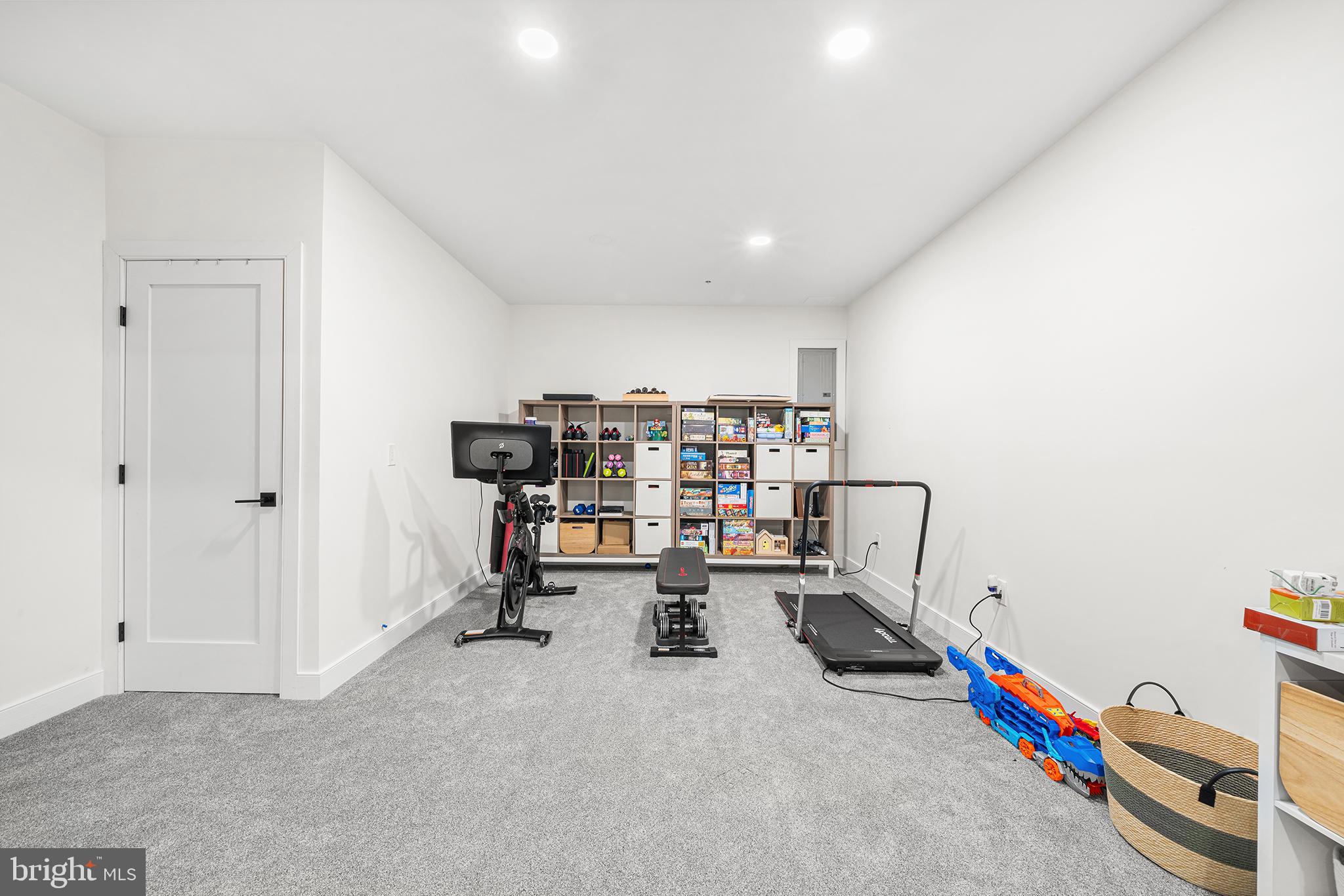 RAVENSCLIFF - Residential