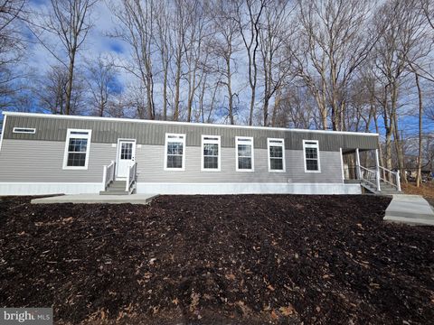 Mobile Home For Sale - 17 Shadywood Drive<br/> QUAKERTOWN, PA 18951
