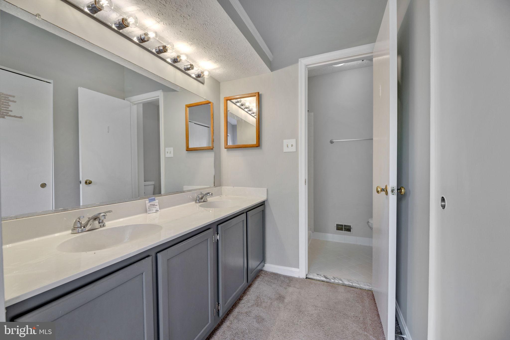 GLEN ORA PLAT FIFTEEN - Residential