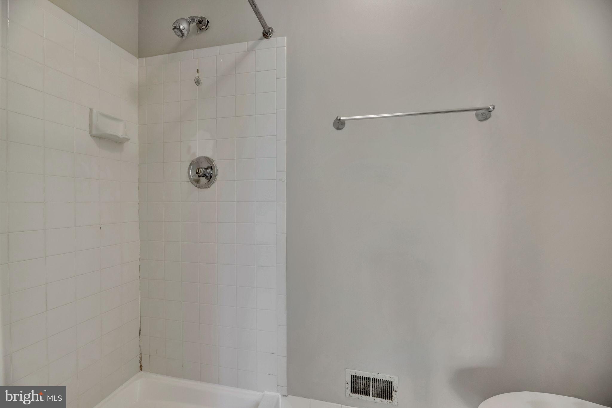 GLEN ORA PLAT FIFTEEN - Residential