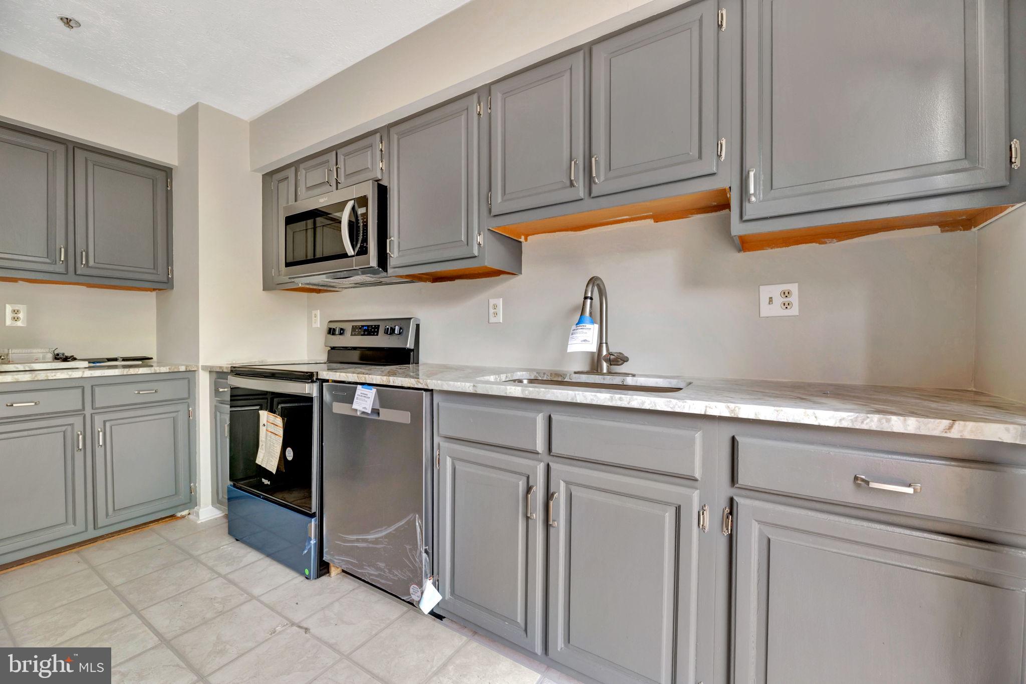 GLEN ORA PLAT FIFTEEN - Residential