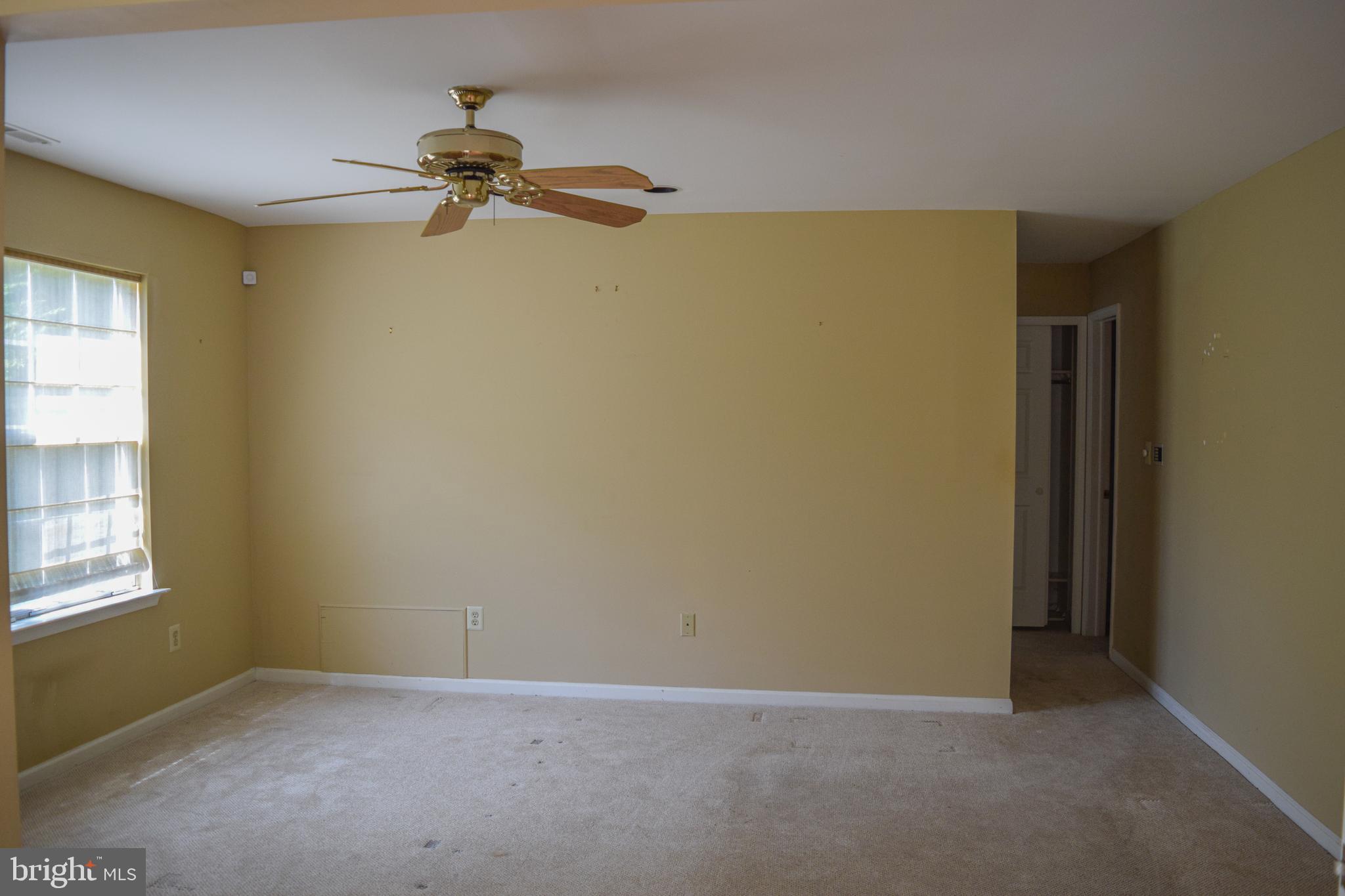 BLUE BELL WOODS - Residential