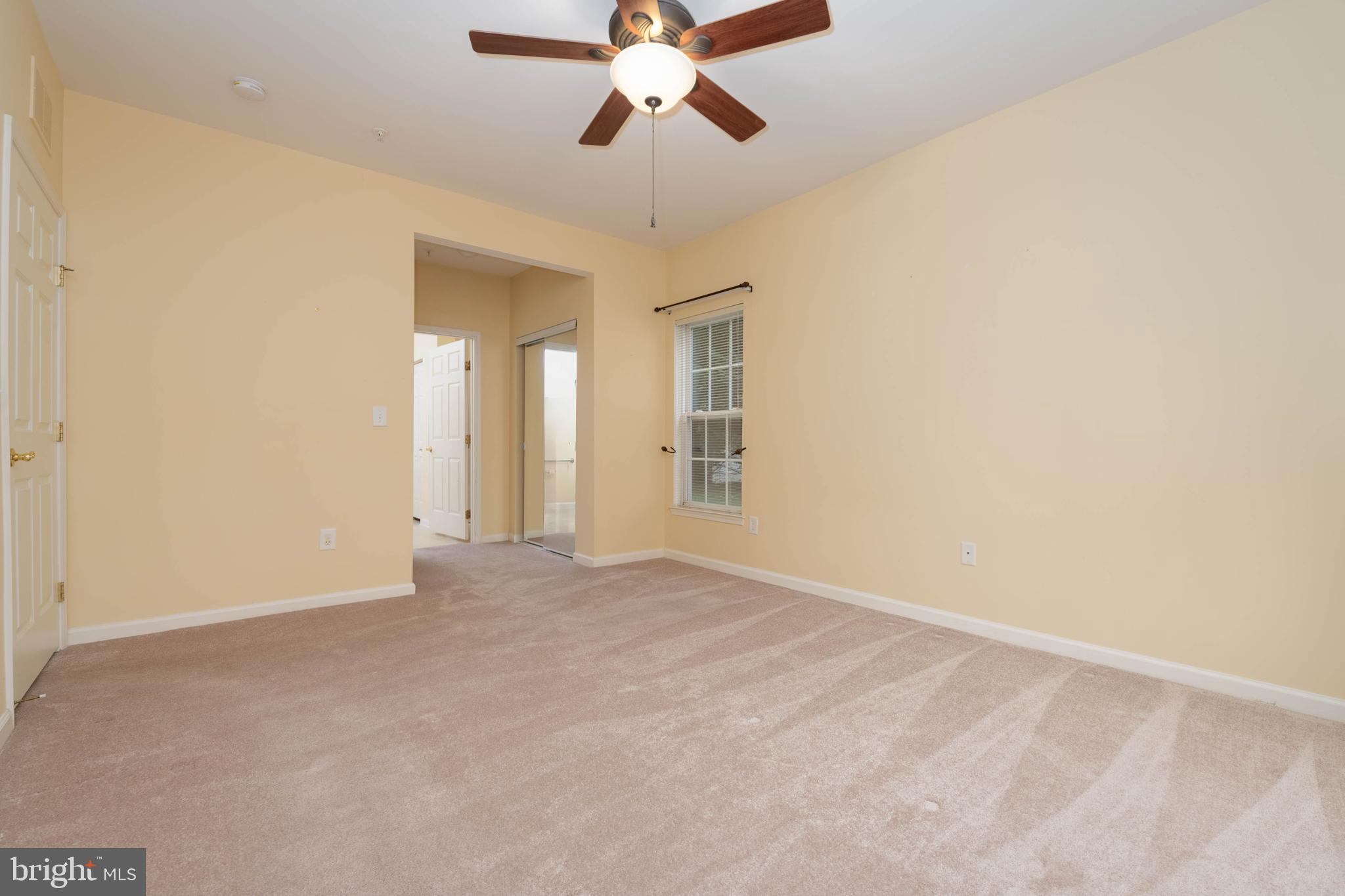 HEARTHSTONE AT VILLAGE SQUARE - Residential