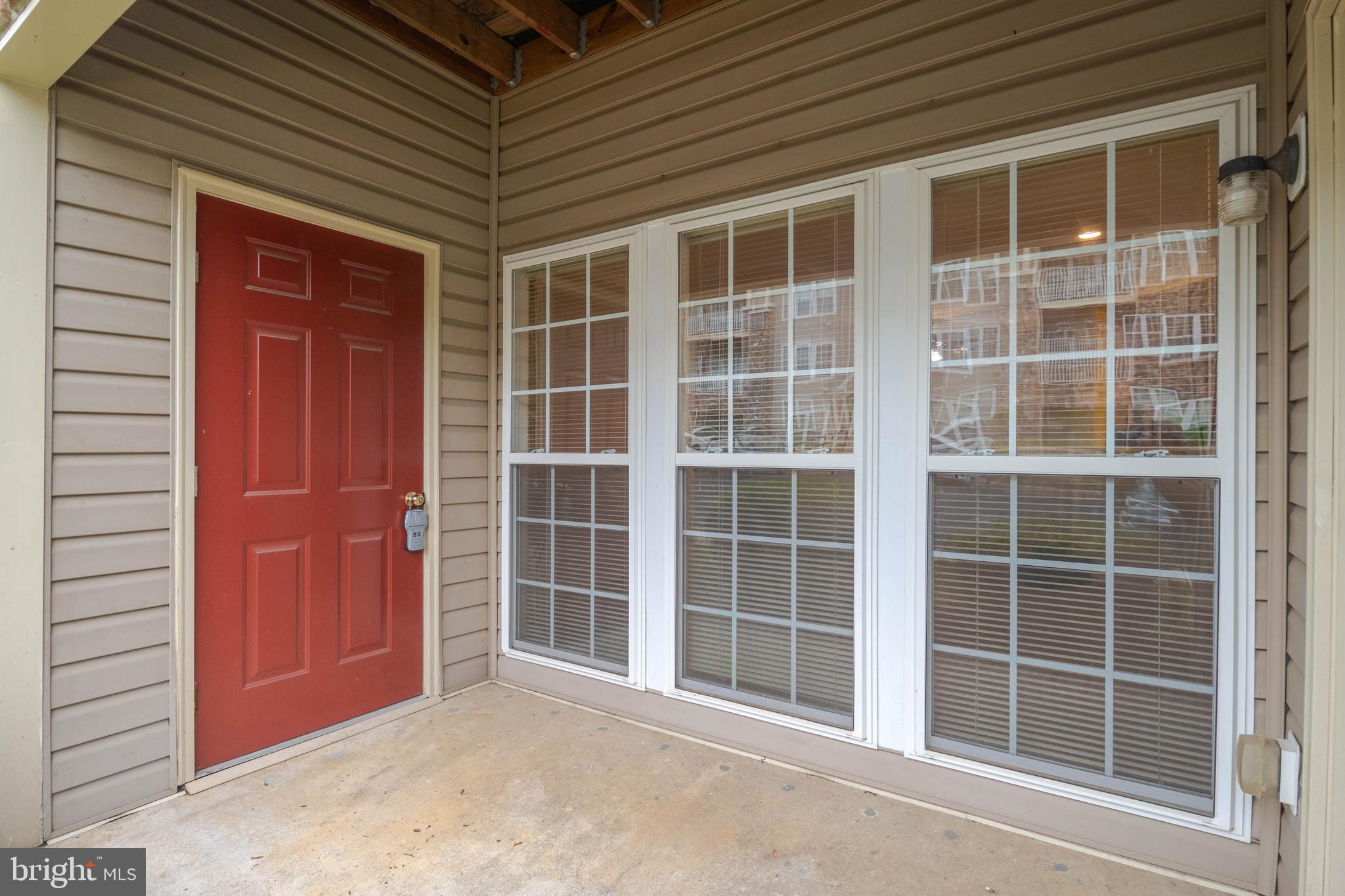 HEARTHSTONE AT VILLAGE SQUARE - Residential