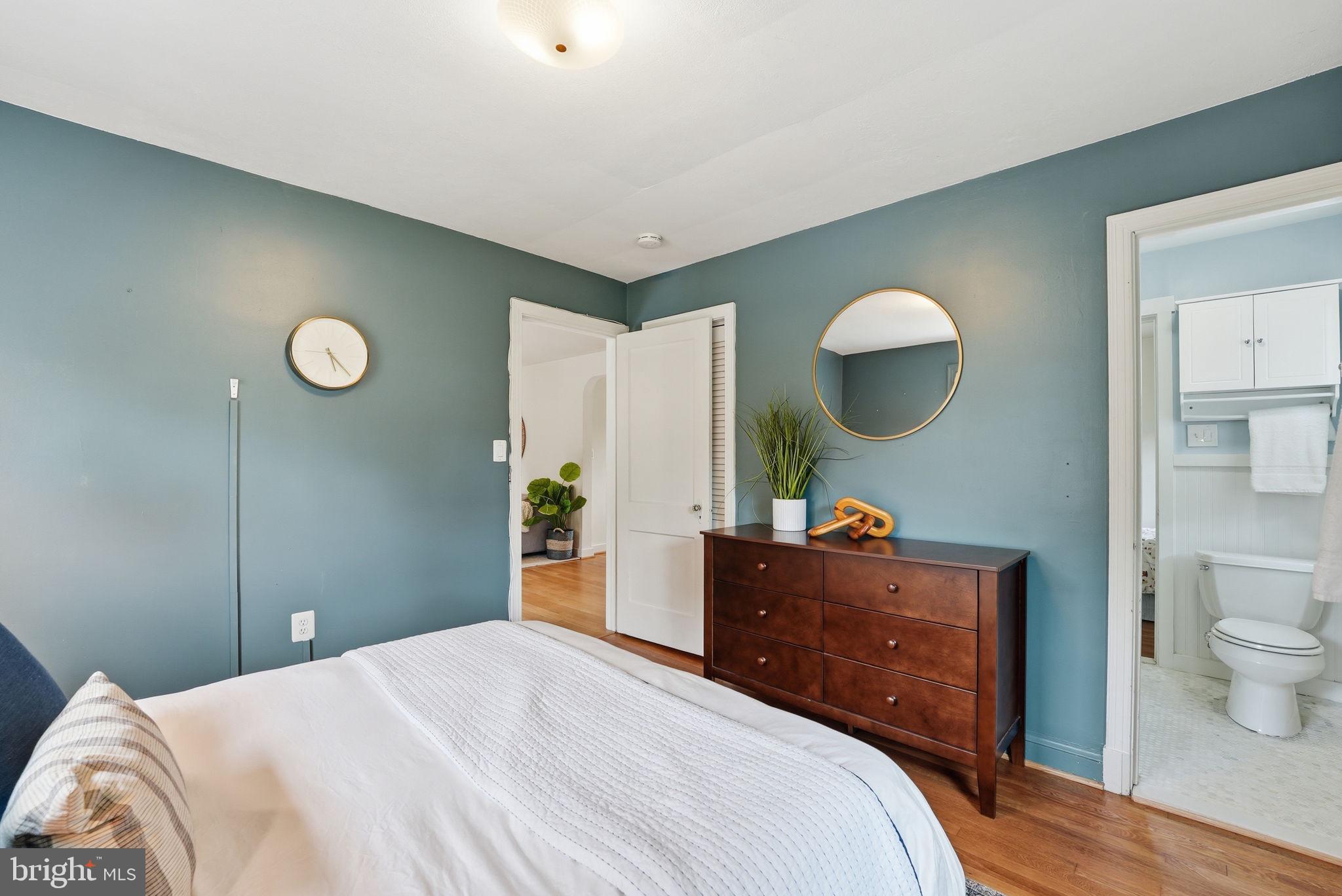 HOLLYWOOD - Residential