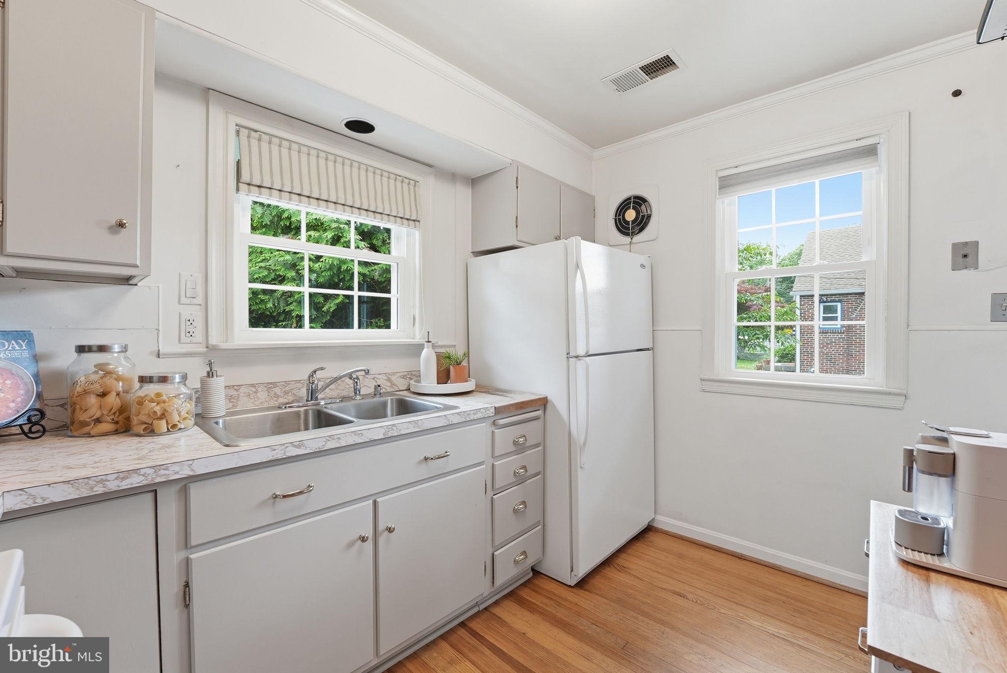 HOLLYWOOD - Residential