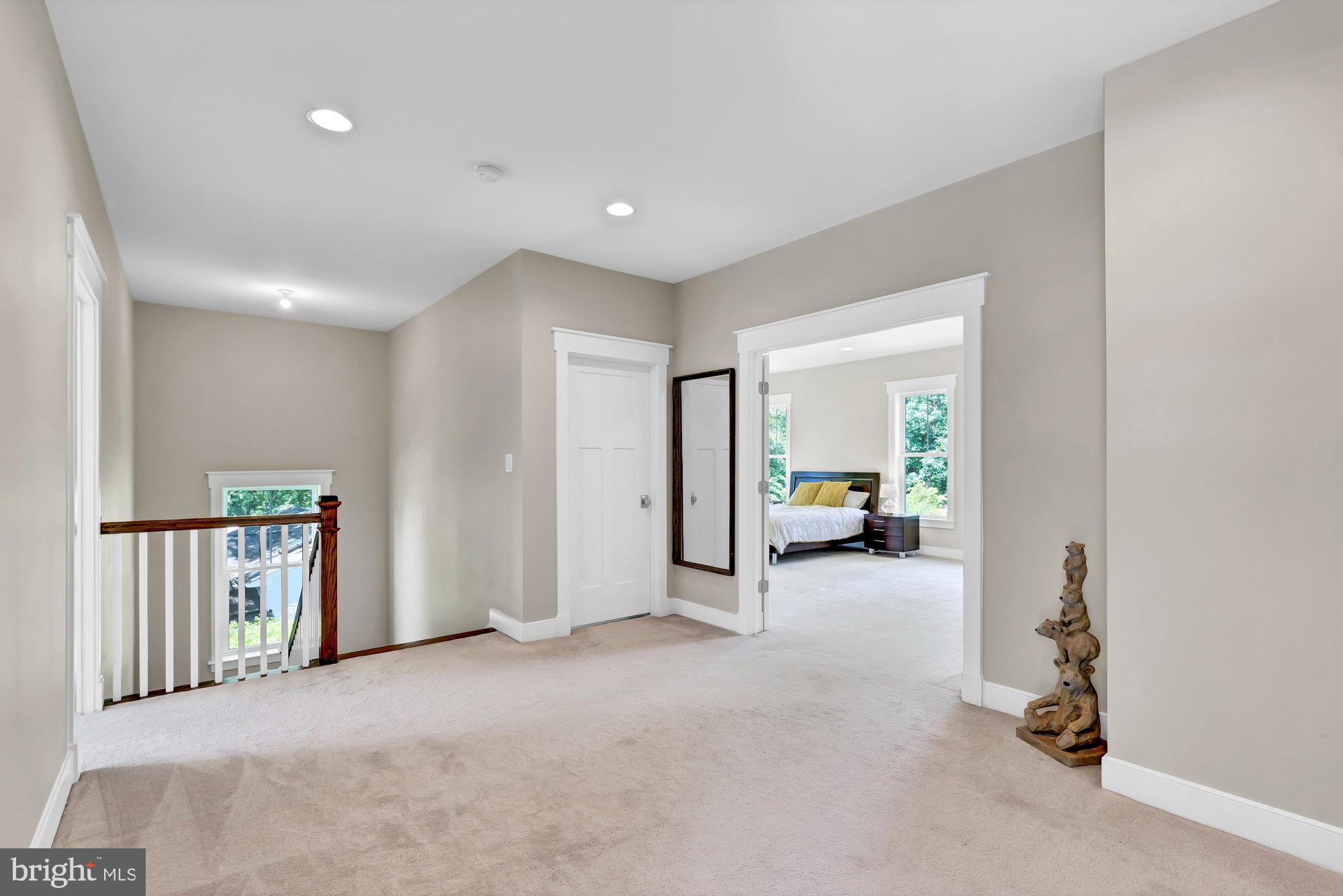 AYR HILL - Residential