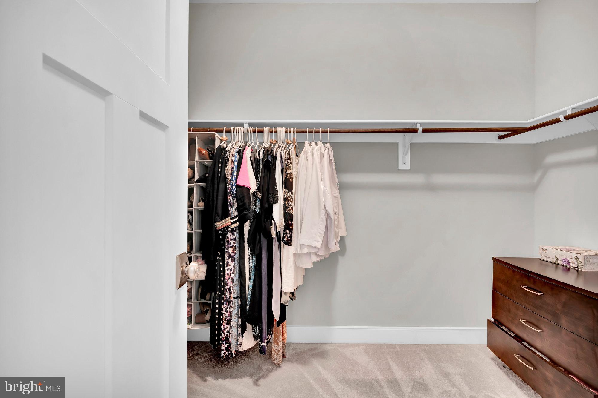 AYR HILL - Residential