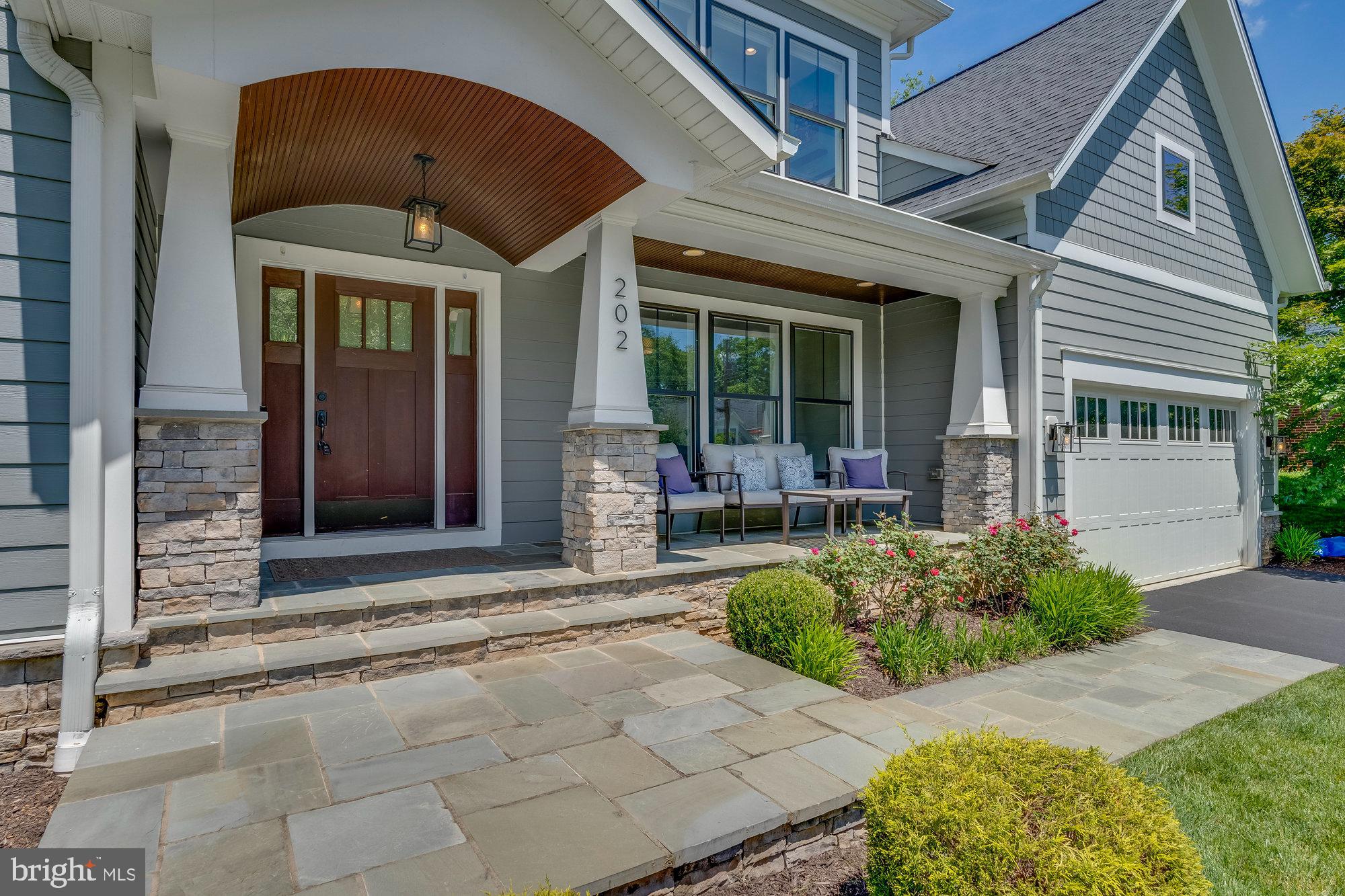 AYR HILL - Residential