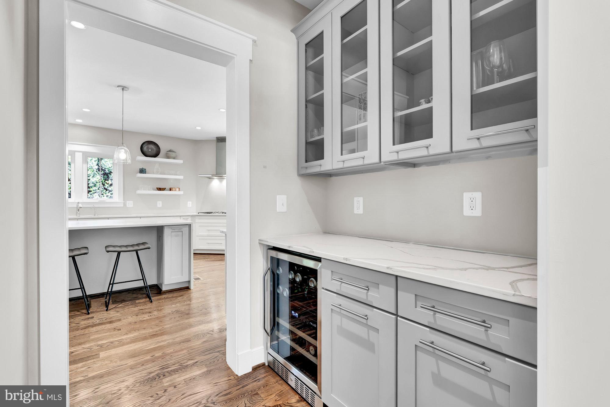 AYR HILL - Residential