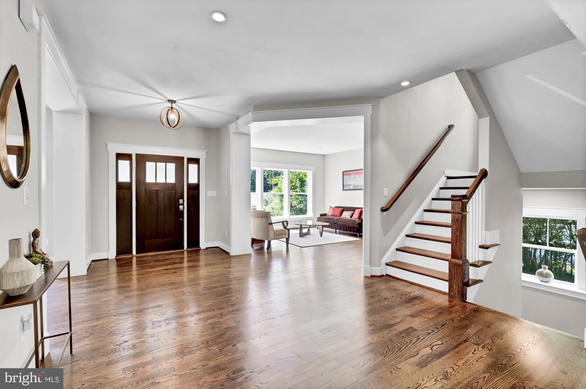 AYR HILL - Residential