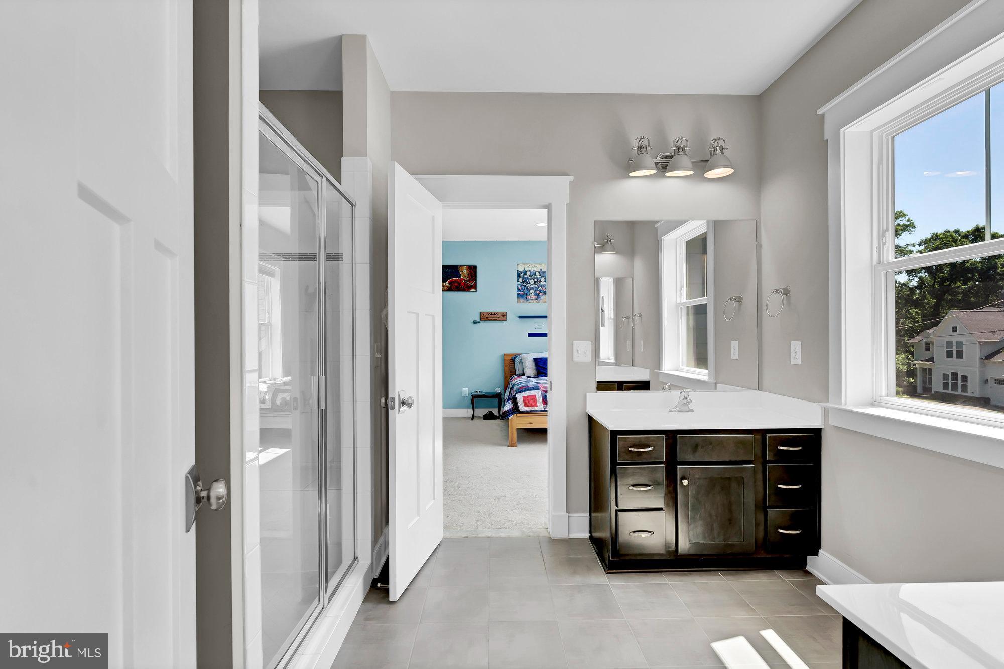 AYR HILL - Residential