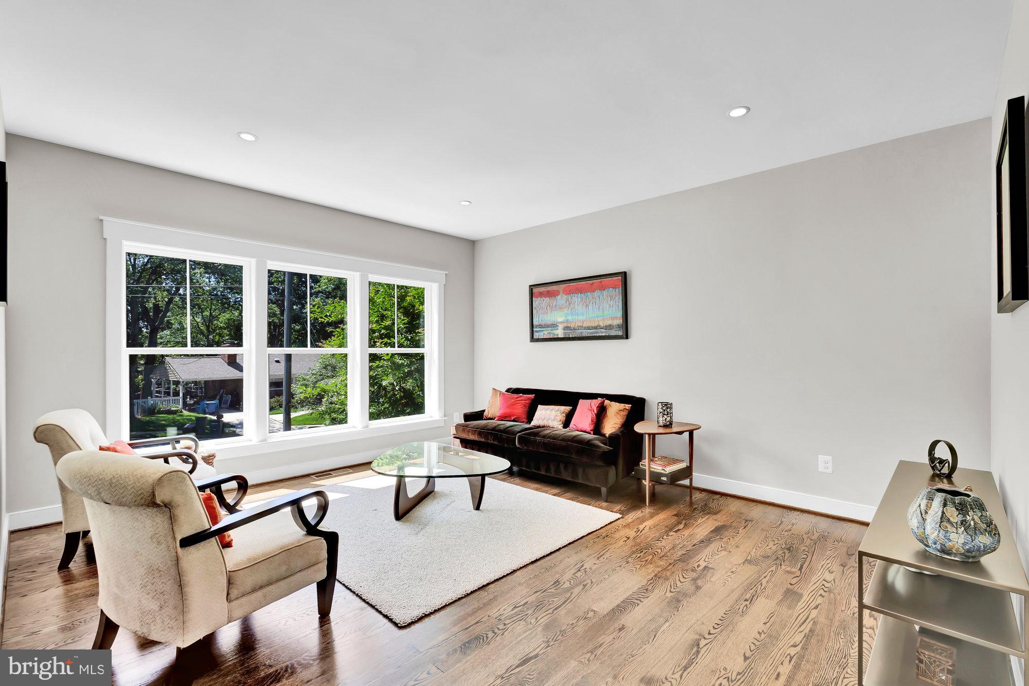 AYR HILL - Residential