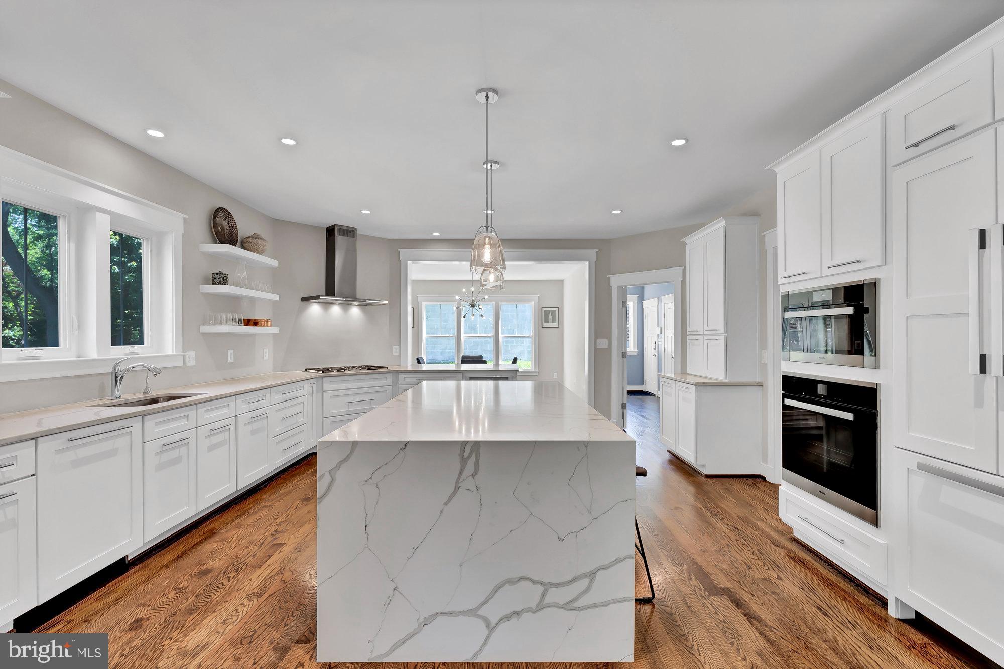 AYR HILL - Residential