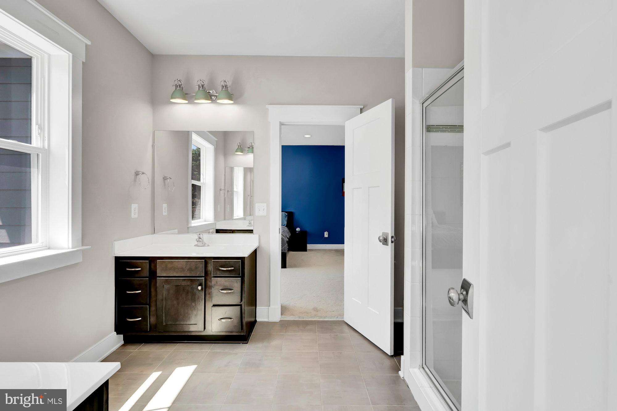 AYR HILL - Residential