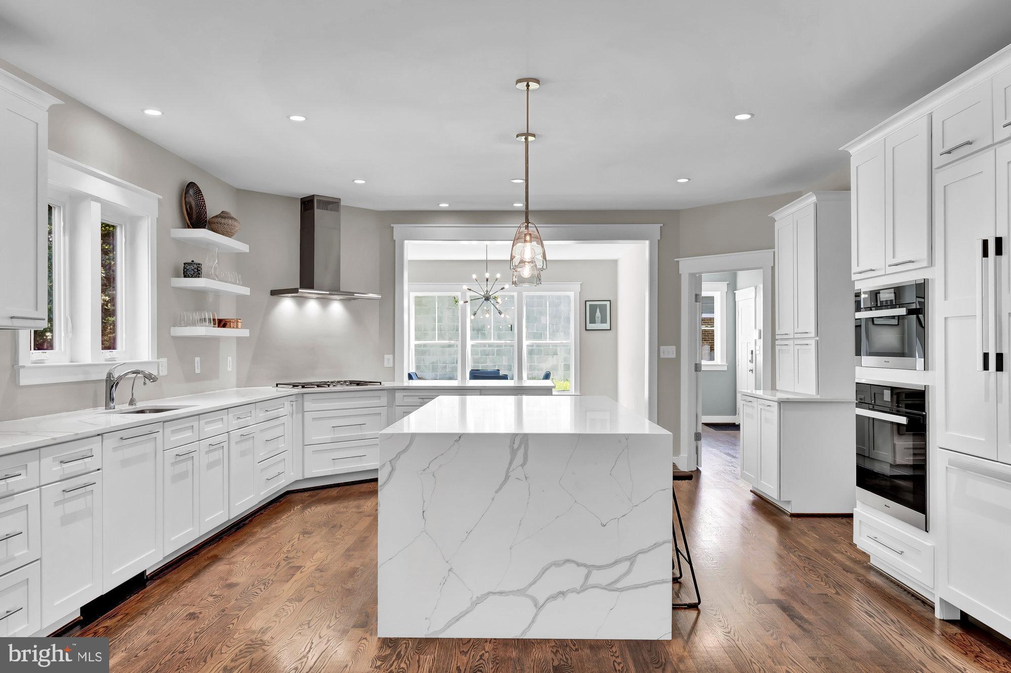 AYR HILL - Residential