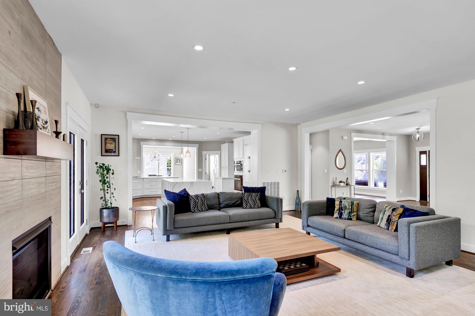 AYR HILL - Residential