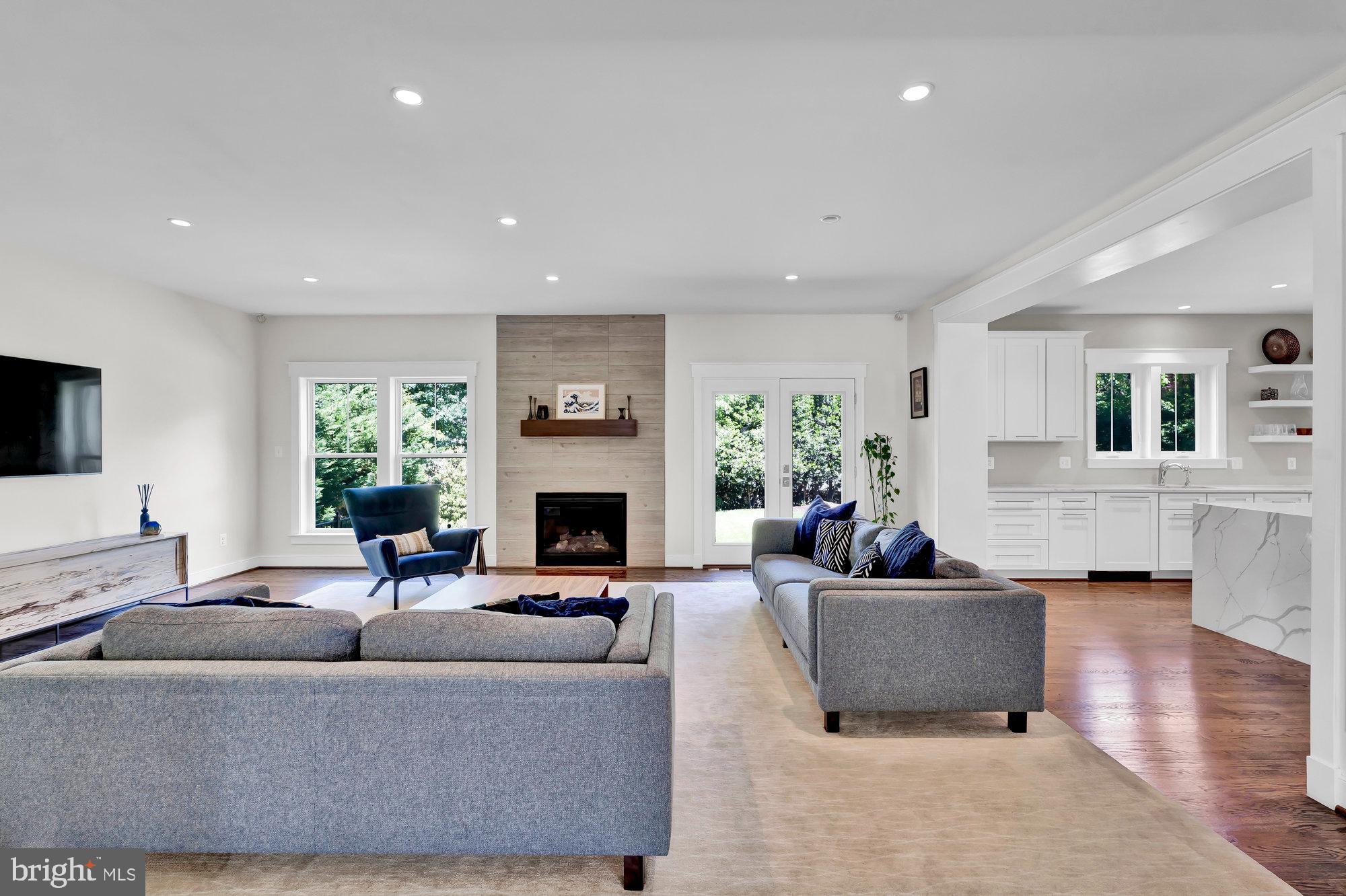 AYR HILL - Residential